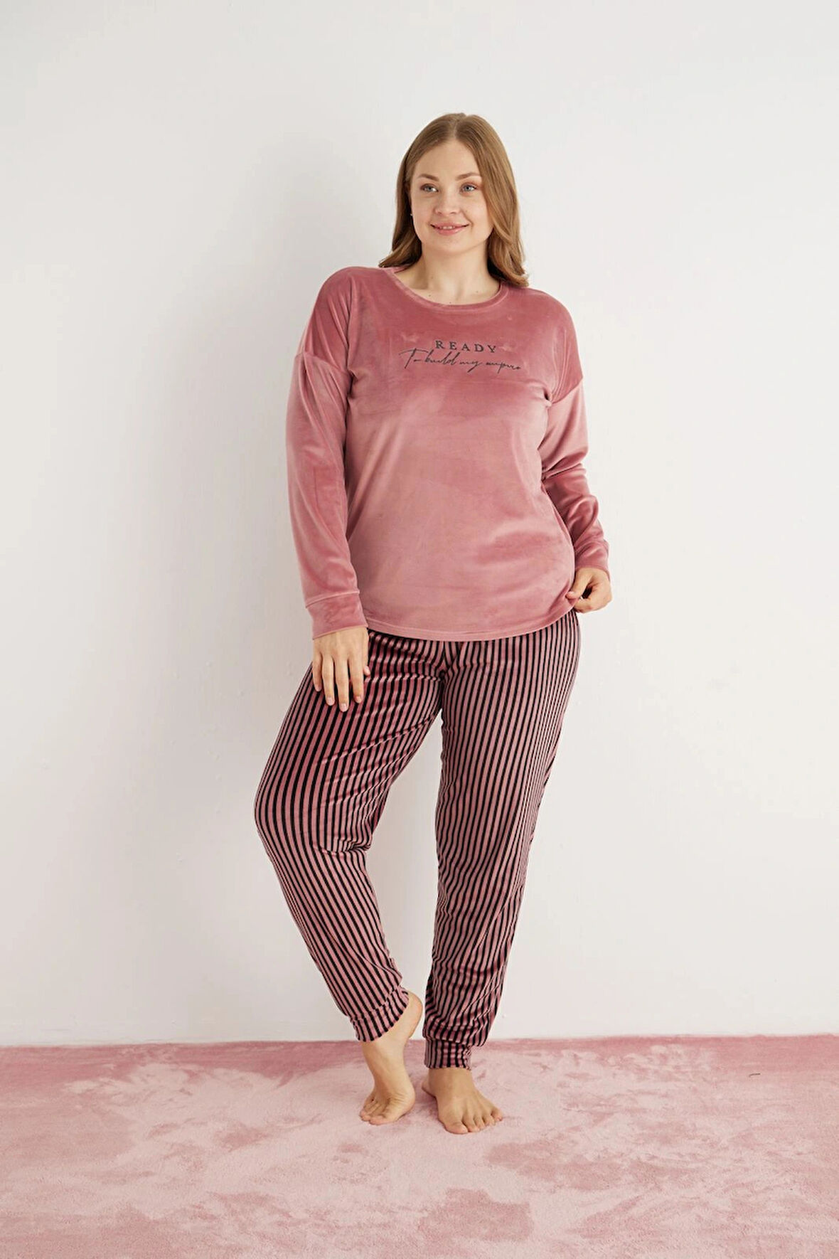 Pijamoni Kadın Büyük Beden Yumuşak Kadife Gül Kurusu Pijama Takımı