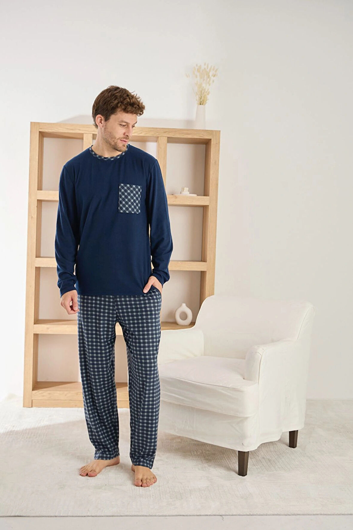 Pijamoni Erkek Bisiklet Yaka Cep Detaylı Lacivert Pijama Takımı