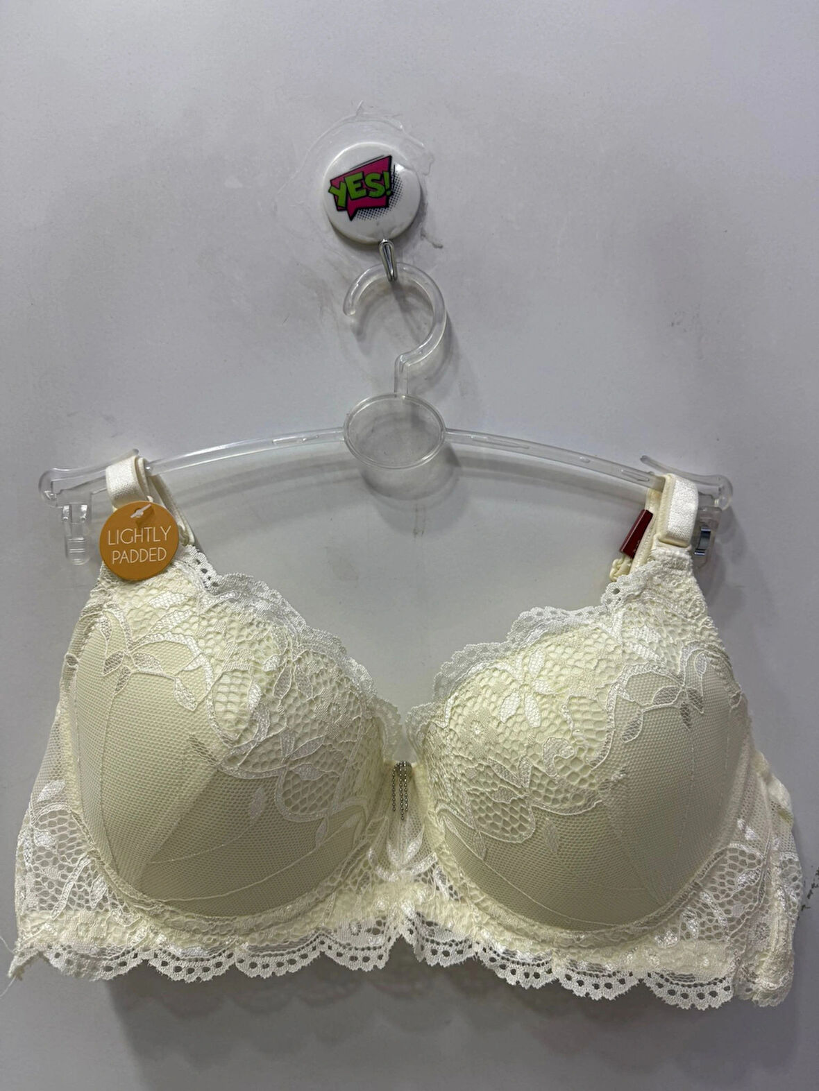 Belvü Kadın Dantelli Dolgulu Destekli Kırık Beyaz Sütyen