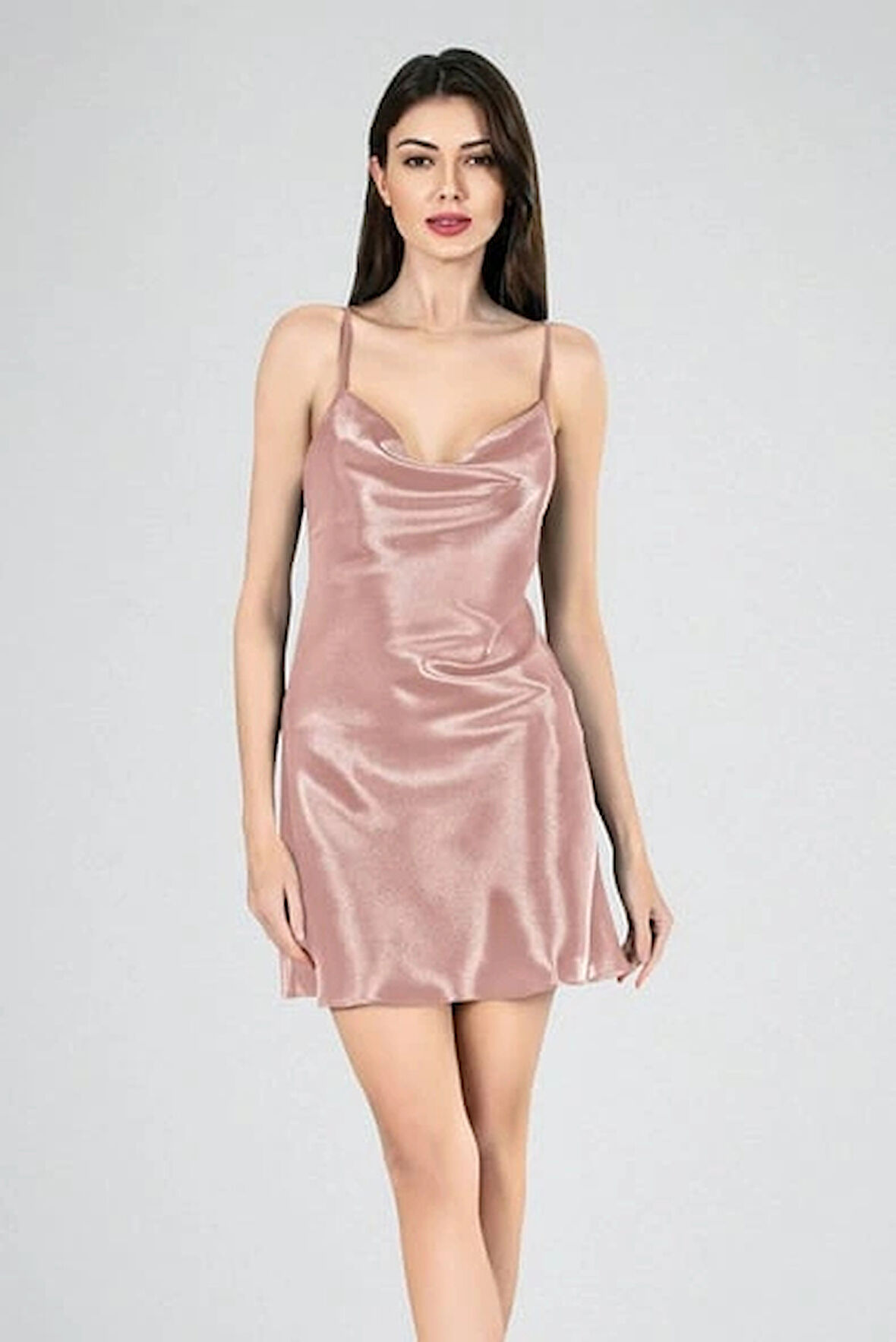 Ahu Kadın İp Askılı Degaje Yaka Kısa Gecelik – Vizon