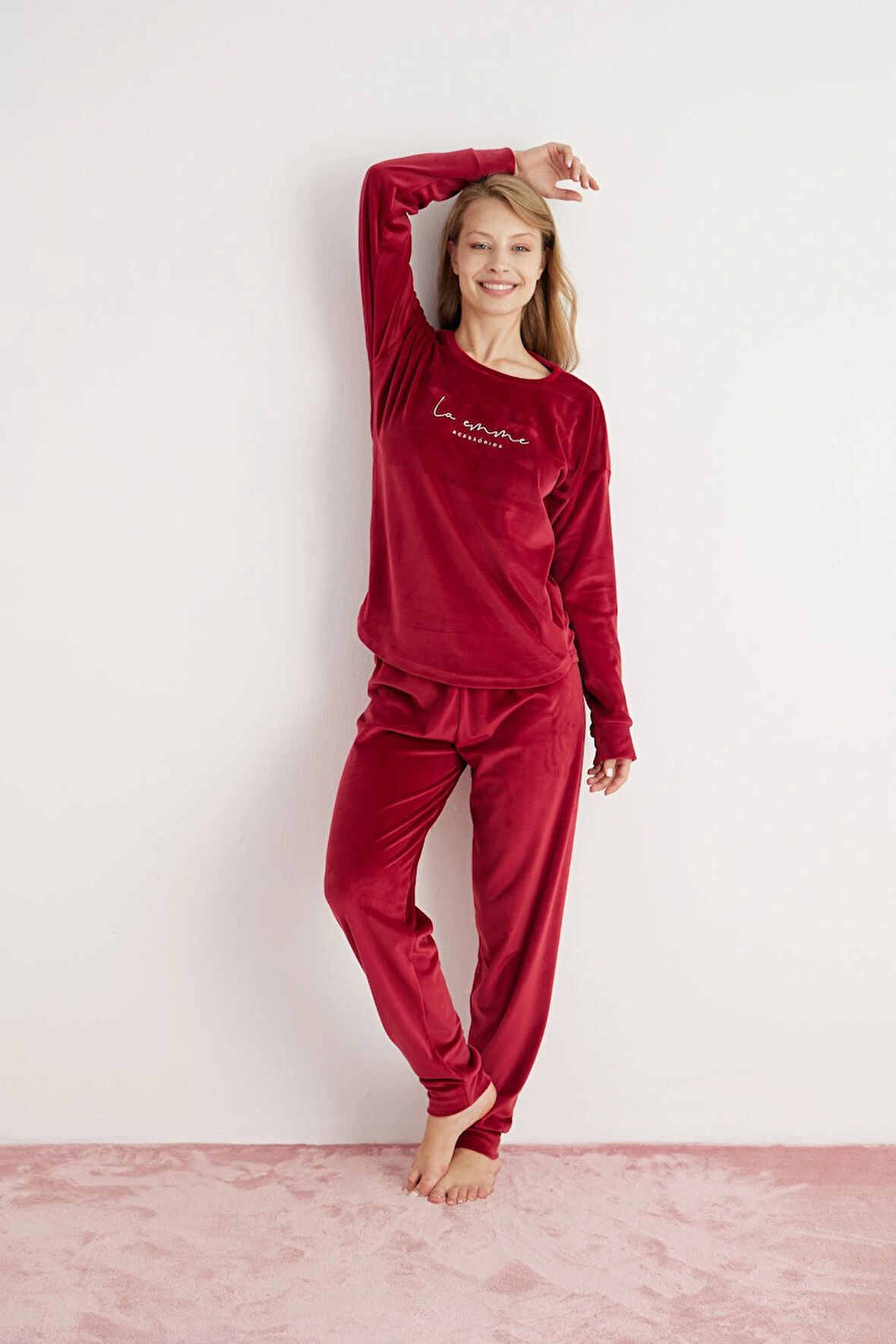 Pijamoni Kadın Yumuşak Kadife Bordo Pijama Takımı