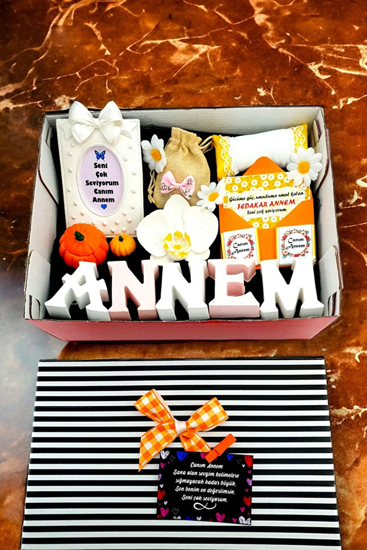 Cpy Ev Hediyesi Anneye Doğum Günü Hediyeleri Mayıs Anneler Günü Anneme Lüks Hediyeler Momüç100
