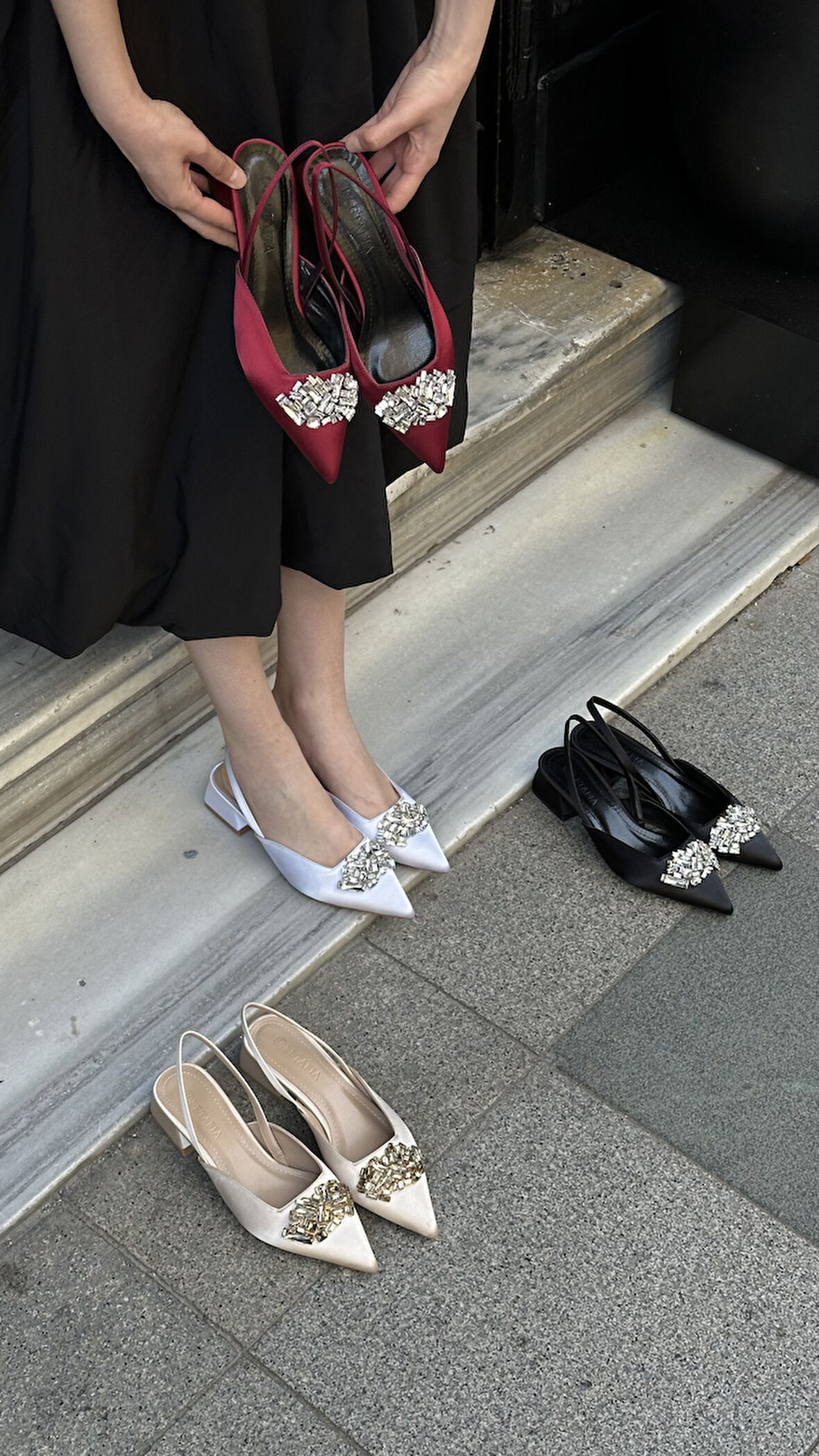 Nicole Bordo Taş Detaylı Babet