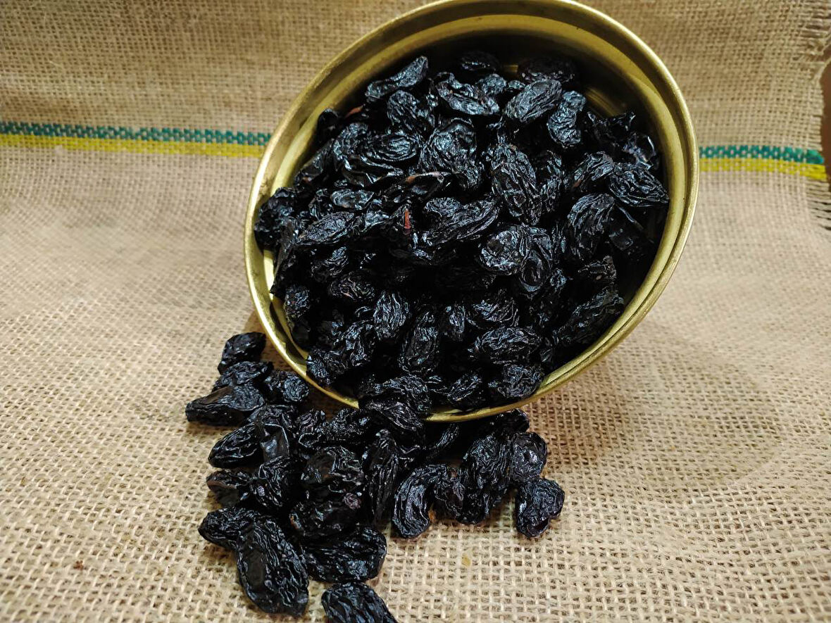 GURMEKENT SİYAH ÜZÜM 500GR