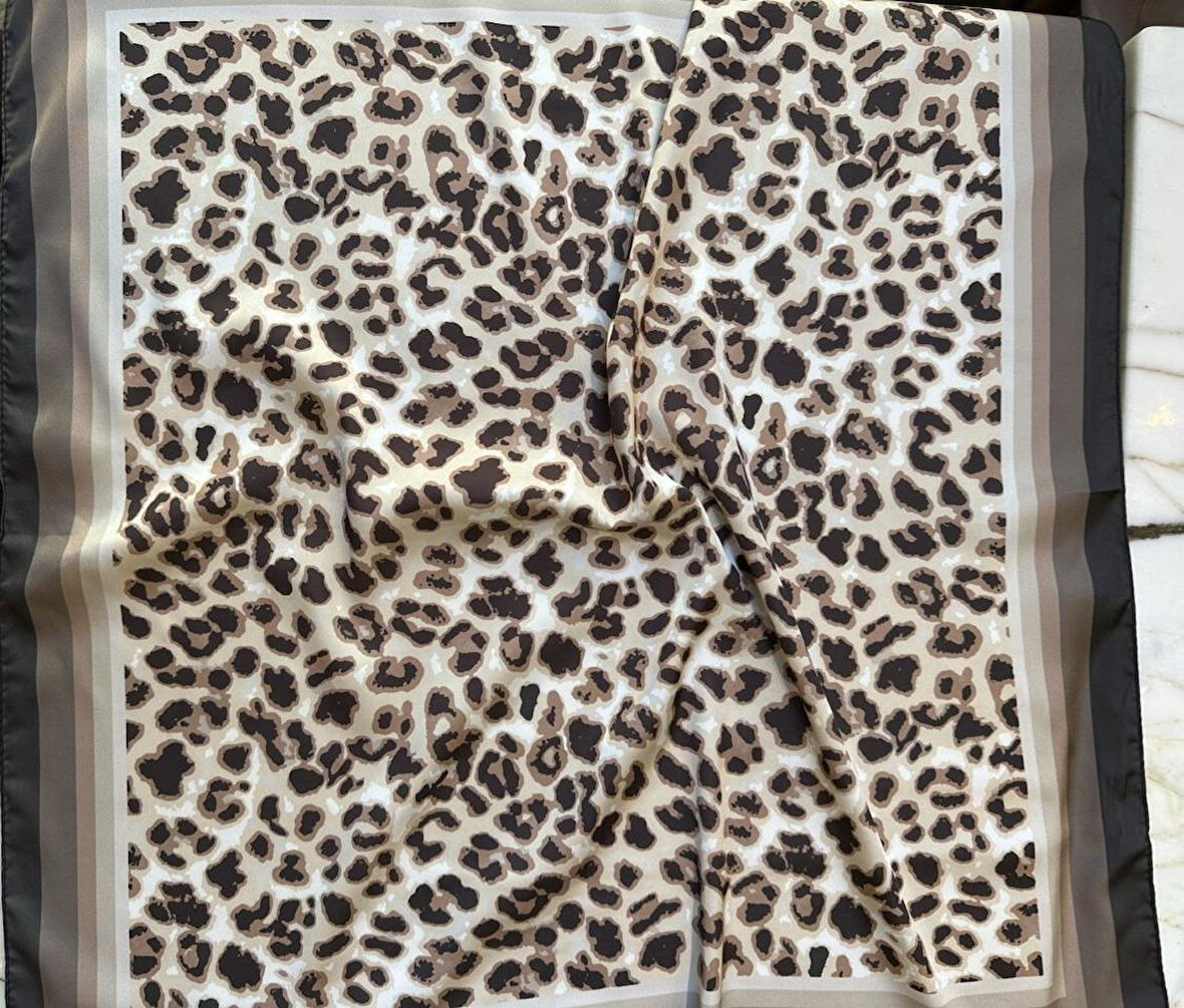 LEOPAR DESENLİ FULAR