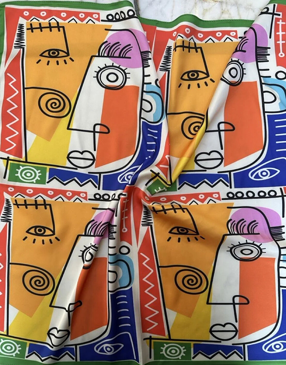 YÜZ FİGÜRLÜ FULAR