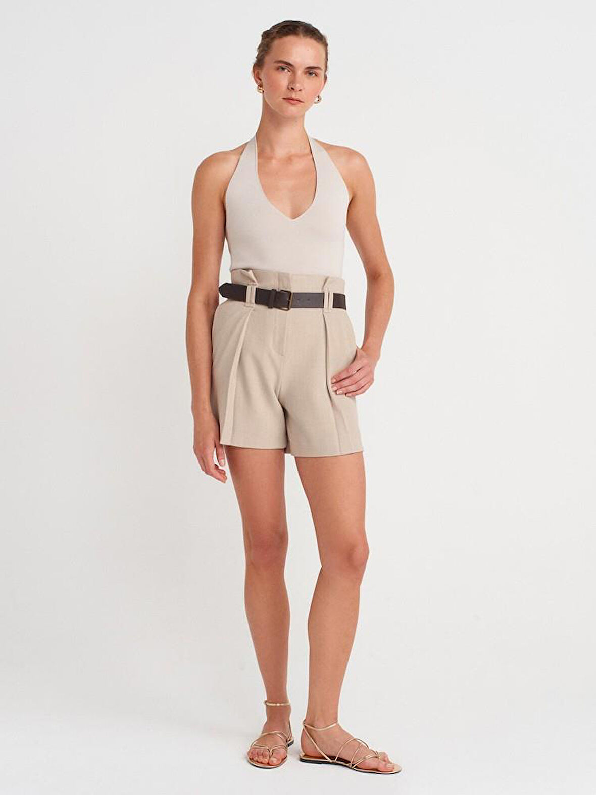 ÇİFT KEMER ASKILI PİLELİ ŞORT