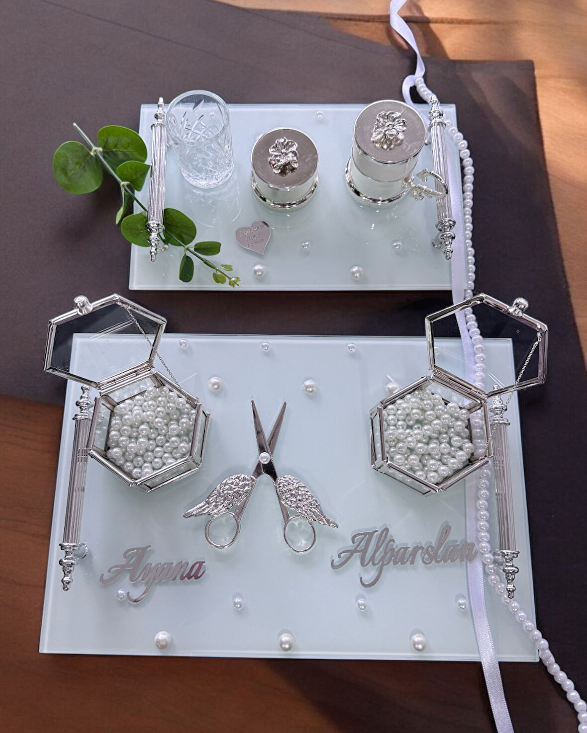 Bonding Gümüş Beyaz İncili Söz Tepsisi Nişan Tepsisi ve Damat Kahve Fincan Tepsisi