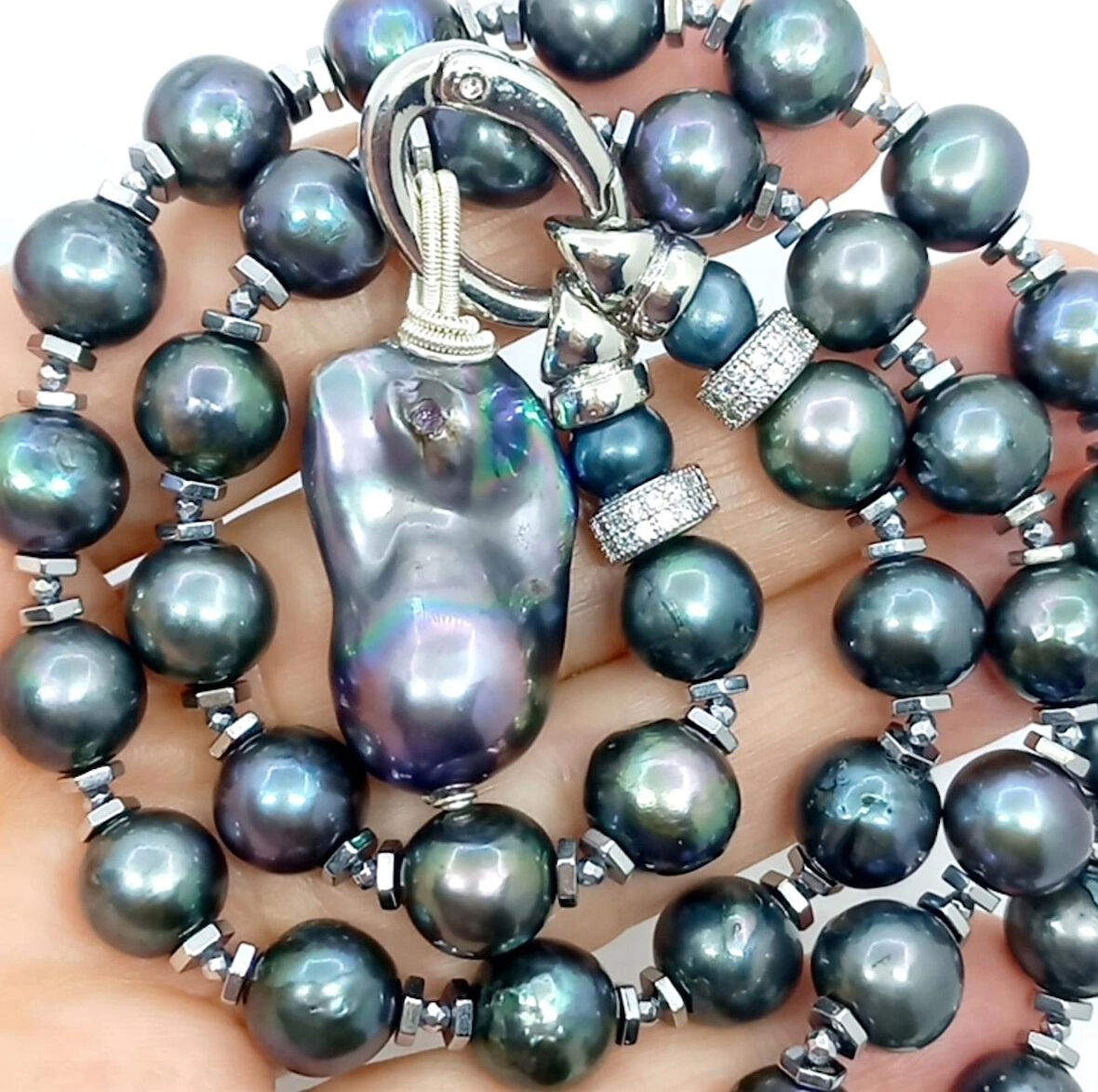 2342 Doğal barok siyah İnci el yapımı kolye