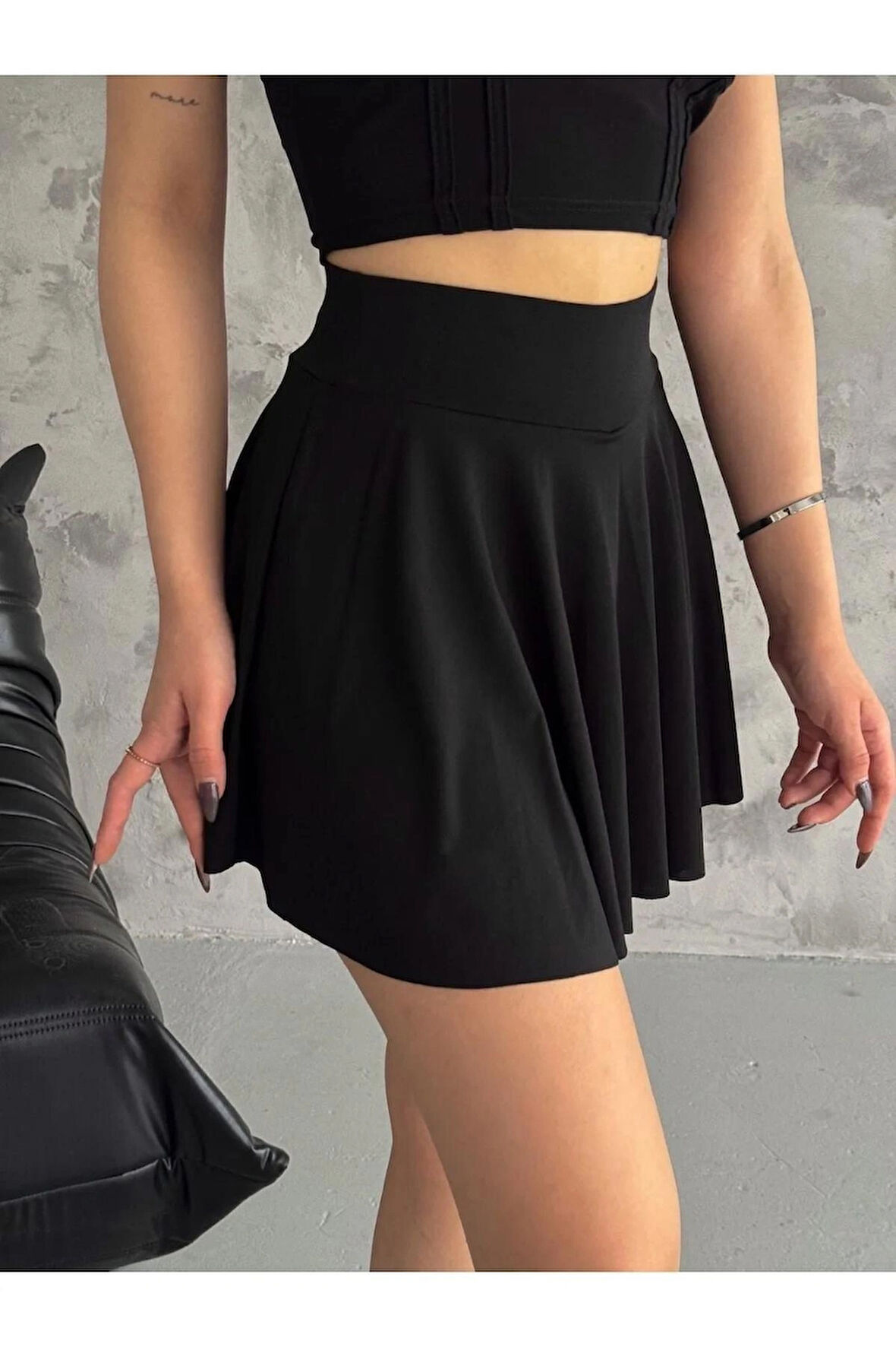 Kadın Şortlu Kloş Mini Etek