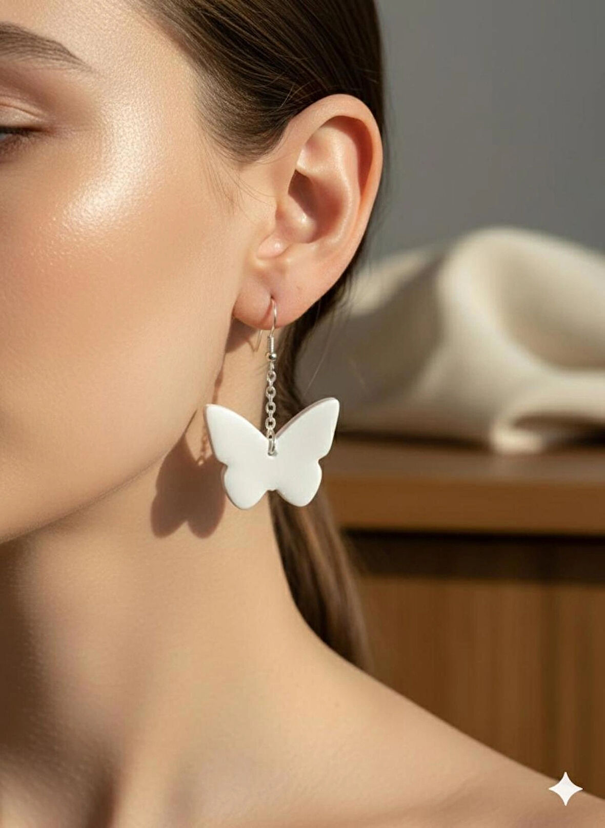 El Yapımı Tasarım Kadın Küpe - Kulağı Ağrıtmayan Çok Hafif ve Renkli Sallantılı Model