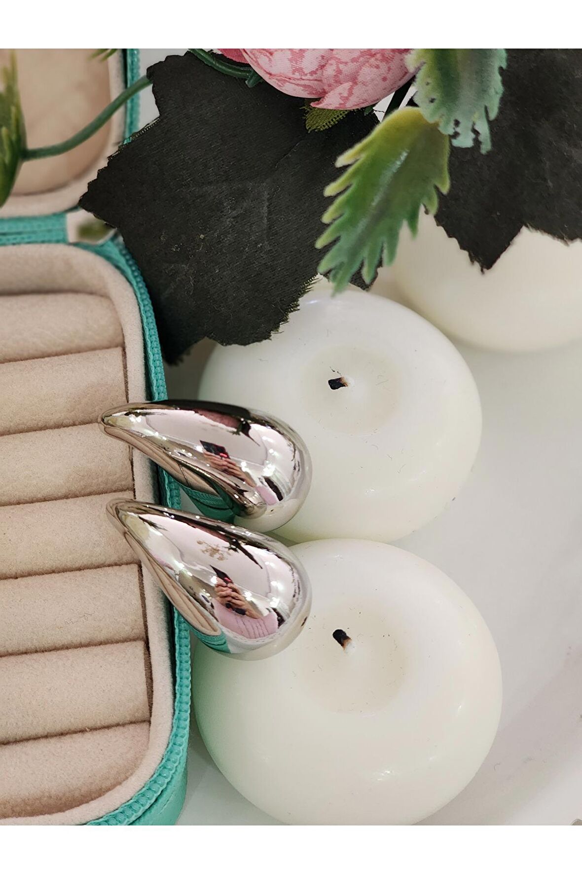 Gümüş Su Damlası Bottega Çelik Küpe
