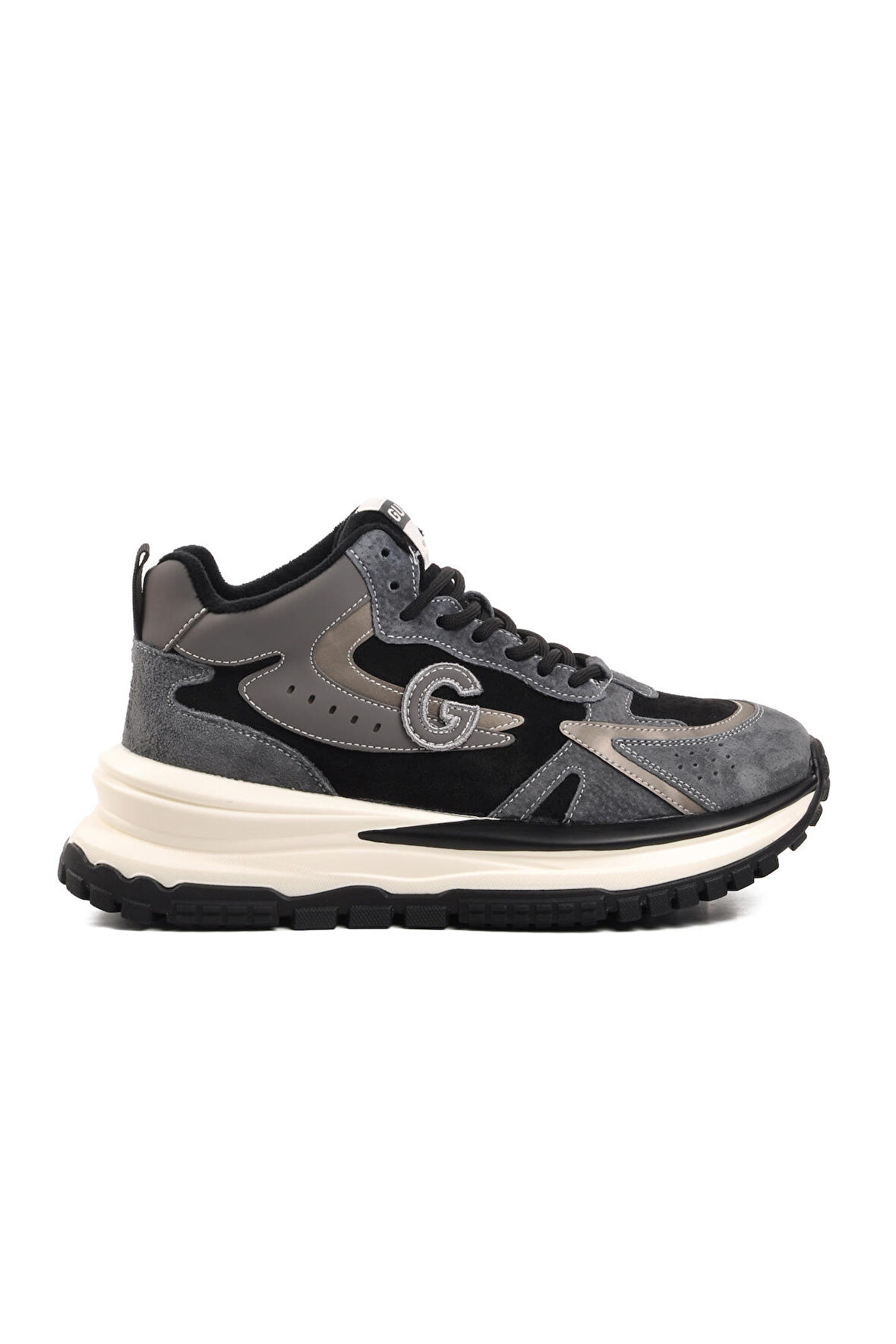 Guja 23K334-1 Siyah Kalın Tabanlı Bağcıklı Kadın Sneaker
