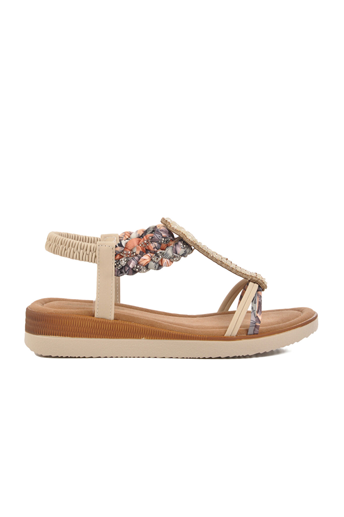 Bej İşlemeli Hafif İnce Taban Kadın Sandalet 358131 Z