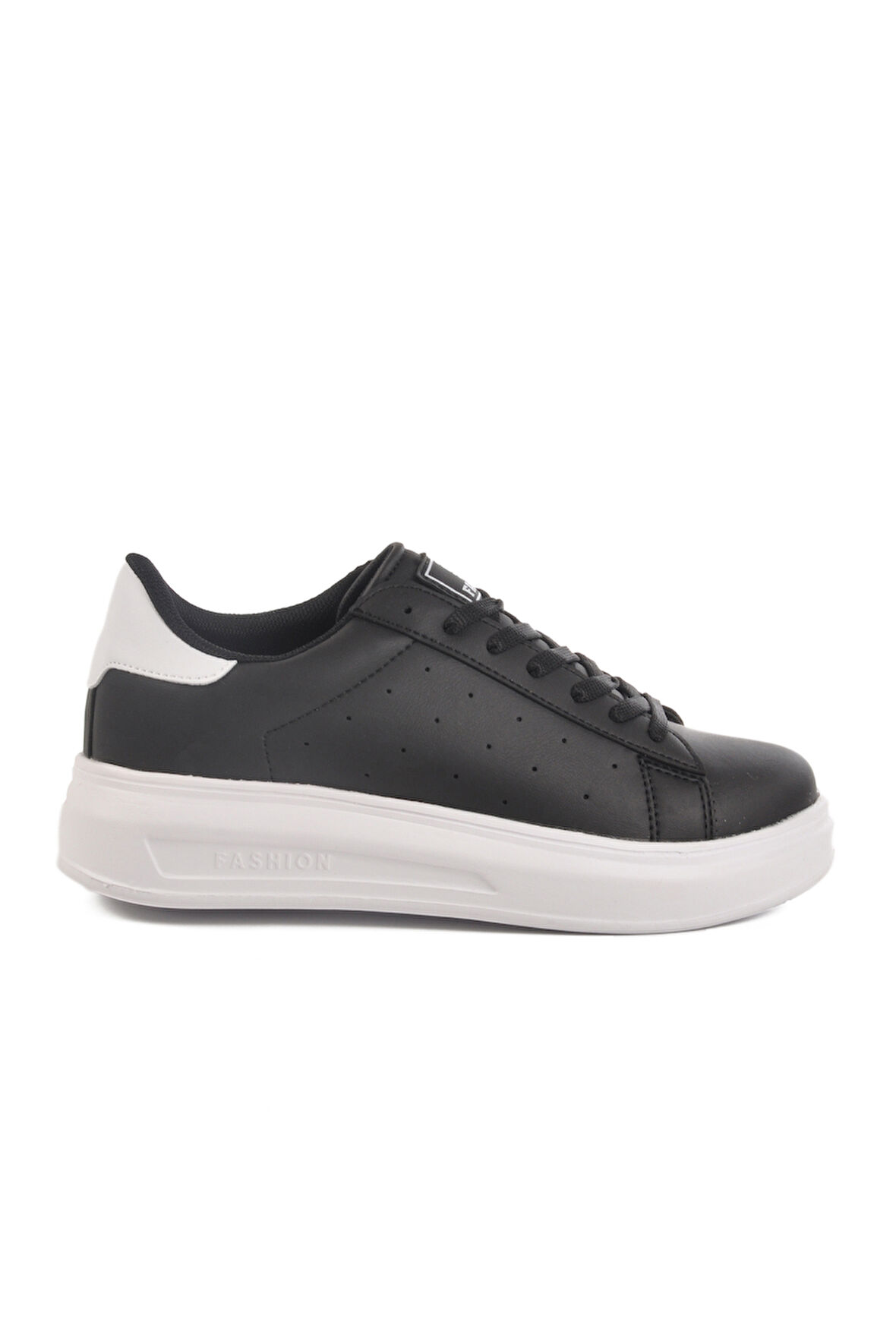 Siyah Beyaz Bağcıklı Kadın Sneaker 156 G