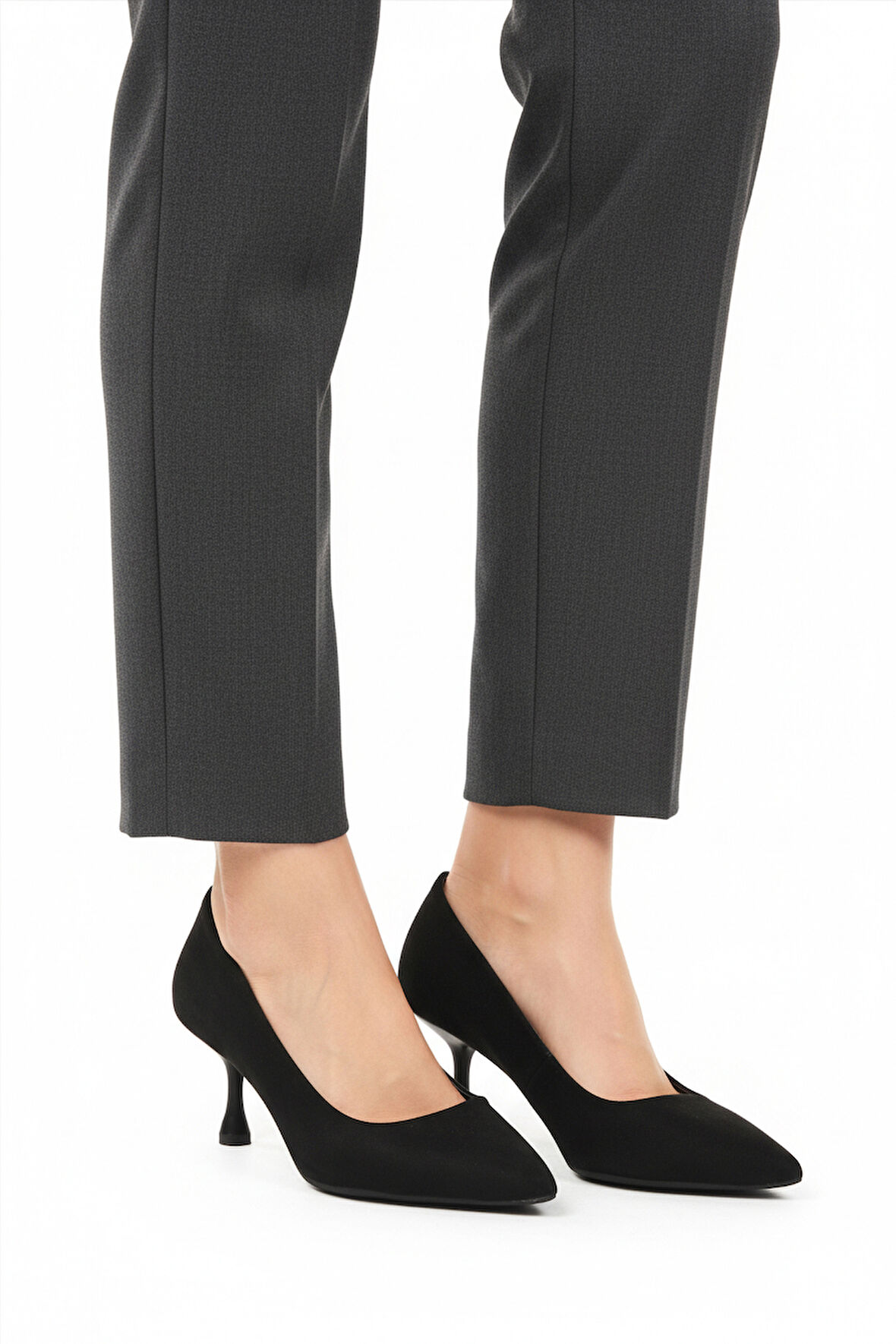 Siyah Süet Kadın İnce Kısa Topuklu Abiye Ayakkabı 695033 Z