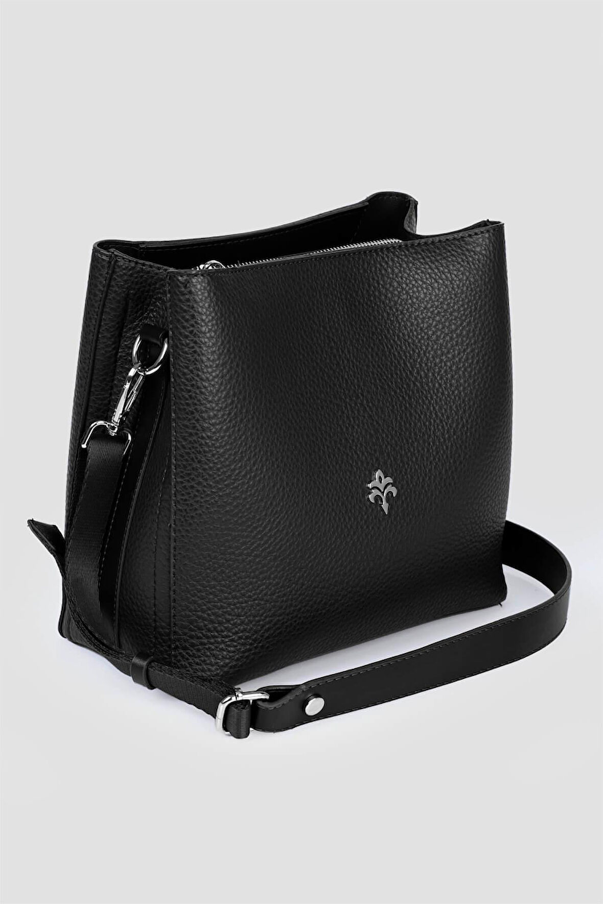 Siyah Kadın El ve Omuz Çantası IM599