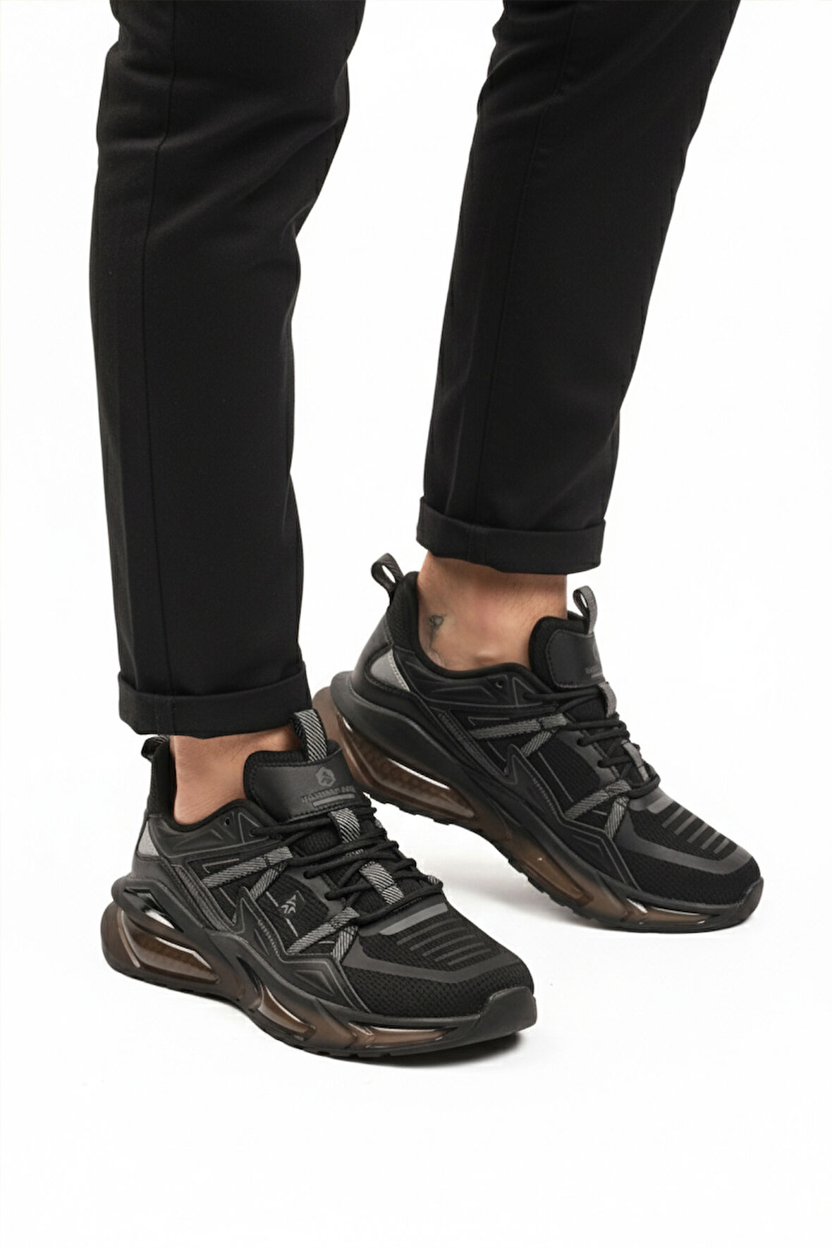 Siyah Hafızalı Taban Hafif Esnek Erkek Spor Ayakkabı Sally M