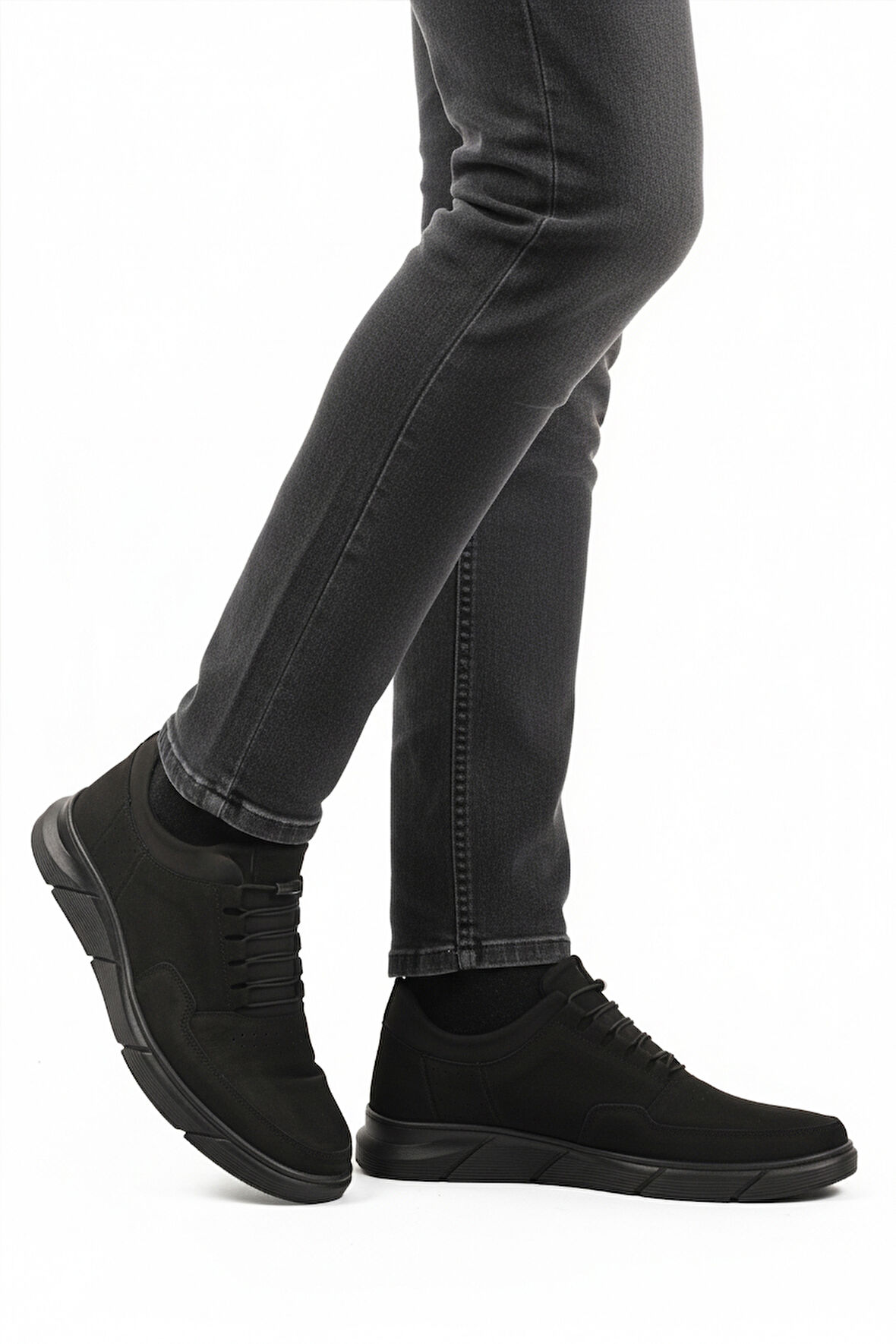 Siyah Nubuk Hakiki Deri Lastik Bağcıklı Erkek Casual Ayakkabı 137 M