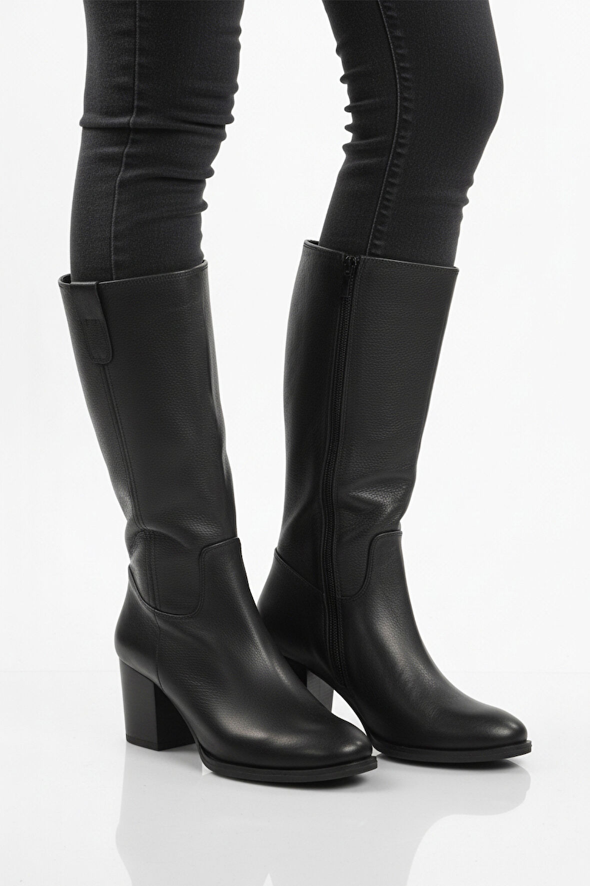 Siyah Hakiki Deri Fermuarlı Polarlı Kadın Çizme 86620-1 Z