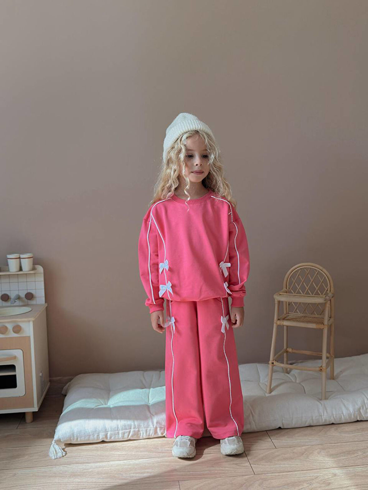 Kız Çocuk Arabiyeli Kurde Detaylı Kışlık Takım