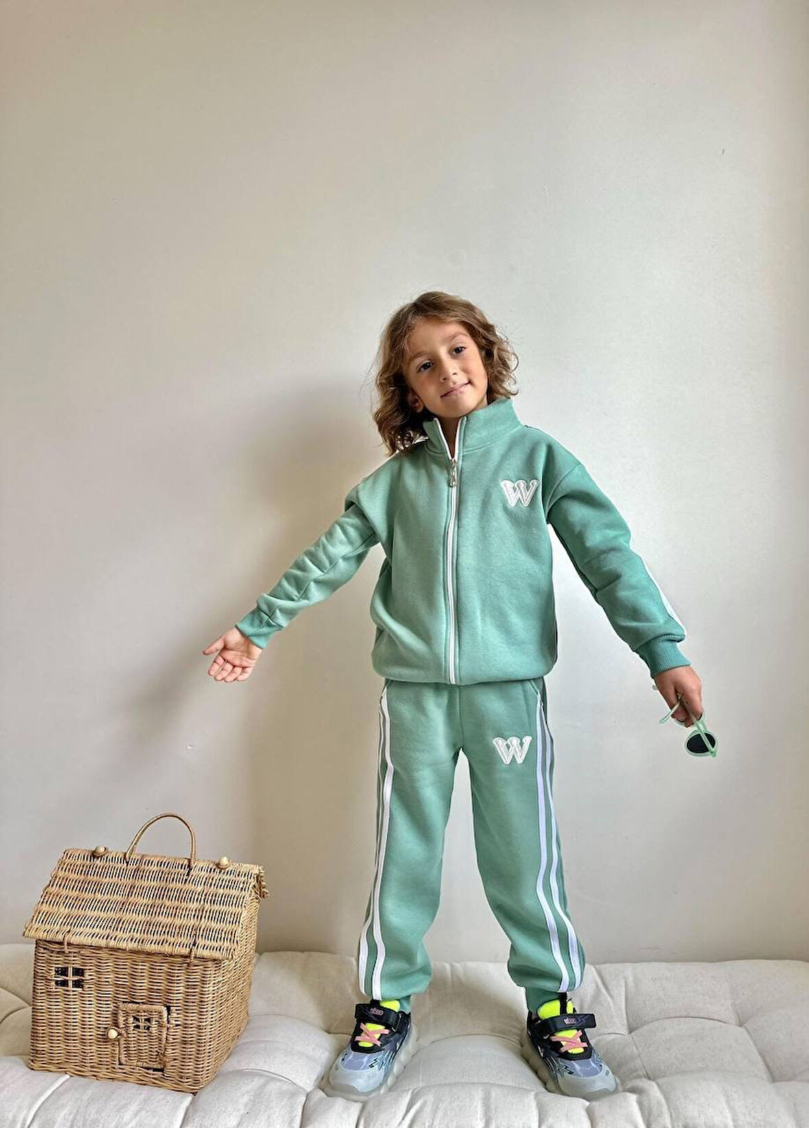 Erkek Çocuk W Şeritli Fermuarlı Sweatshirt Kışlık Takım