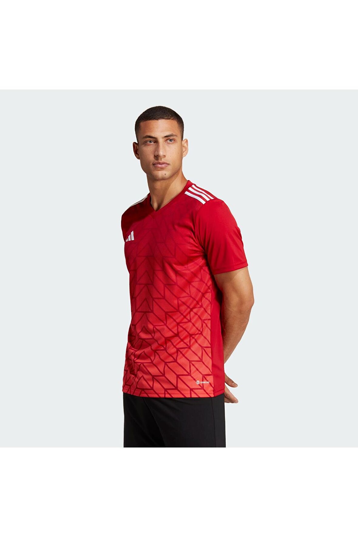 Adidas Kırmızı Erkek T Icon23 V Yaka Tişört VOHT6551KIRMIZI 