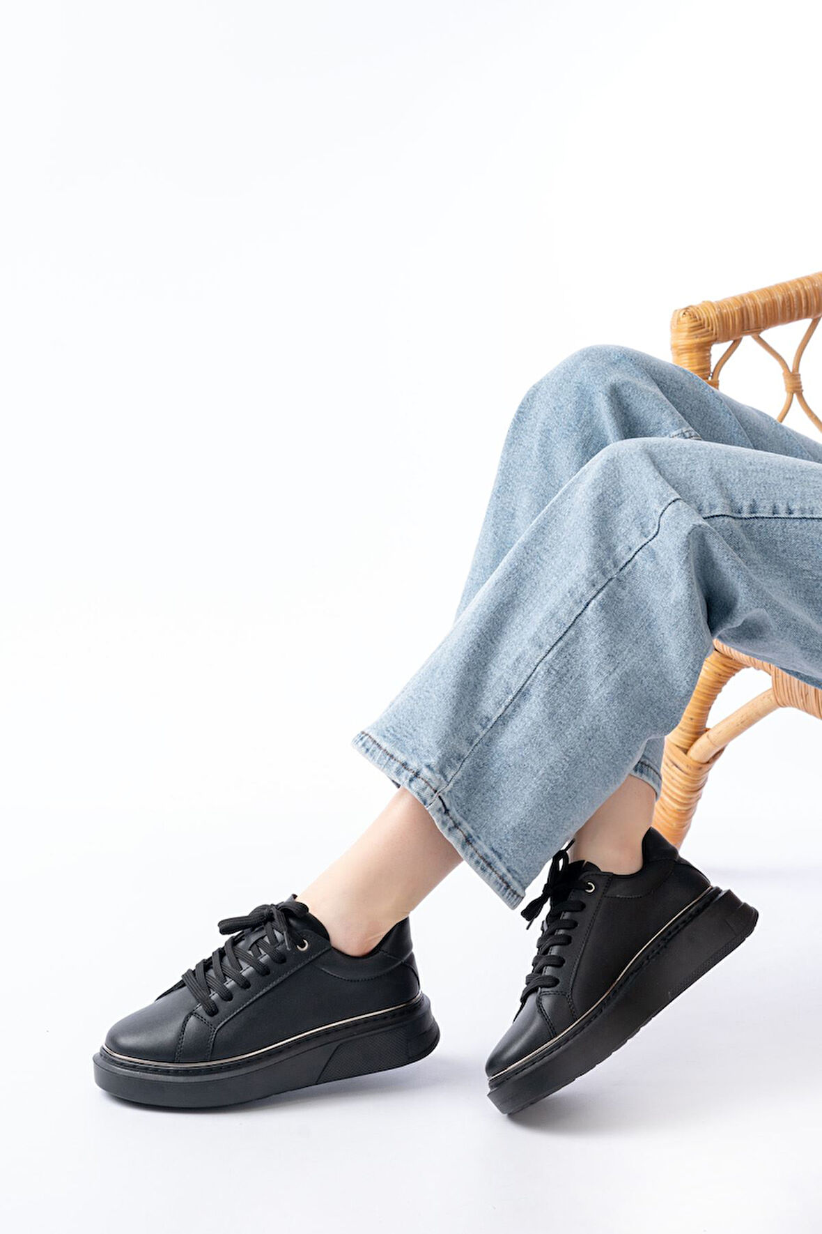 RS-2435 Siyah Platin Bağcıklı Dikişli Günlük Spor Ayakkabı