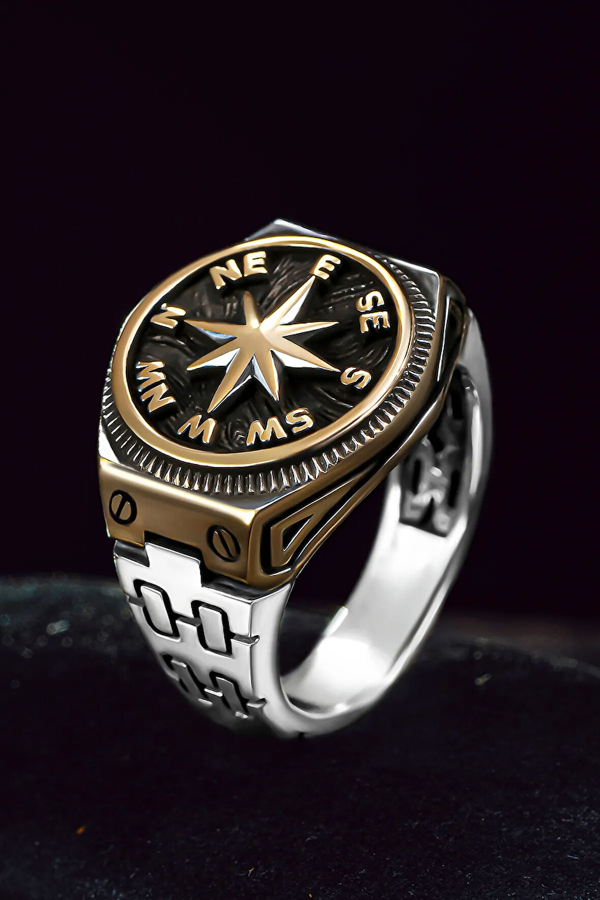 Erkek Gümüş Yüzük - Pusula İşlemeli Vida Model Erkek Yüzük