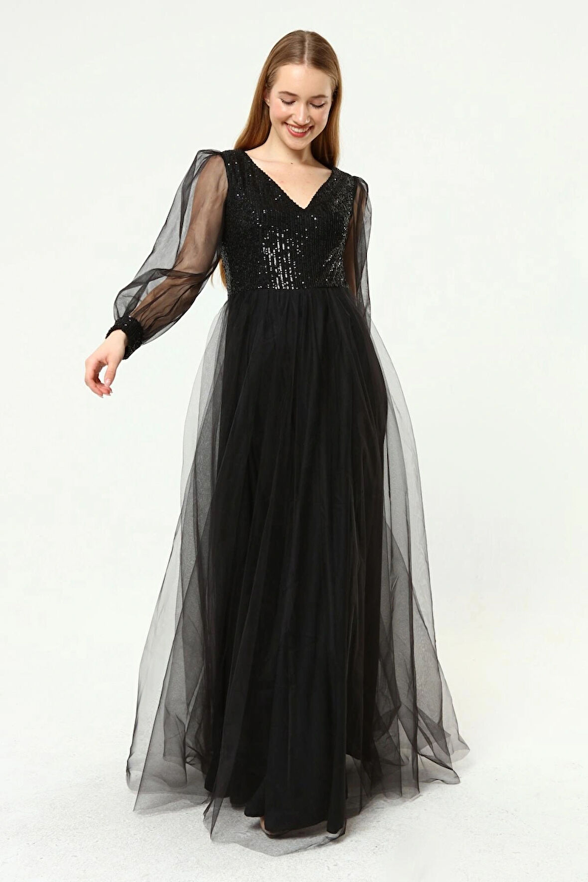 Kadın Abiye Ve Mezuniyet Elbiseleri Payet Detaylı V Yaka Tül Abiye Elbise