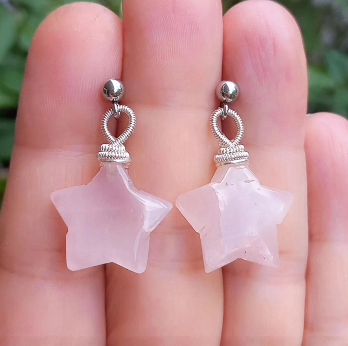 2423 Yıldız pembe Kuvars el yapımı çelik aparatlı küpe