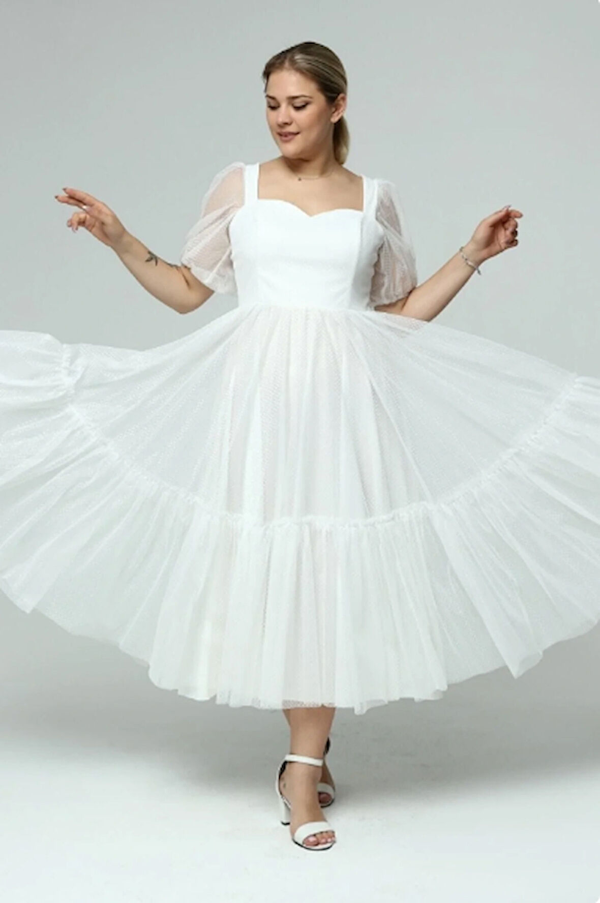 Kadın Abiye Ve Mezuniyet Sade Şık Zarif Kalp Yaka Büyük Beden Özel Üretim Noktalı Tül Abiye Elbise