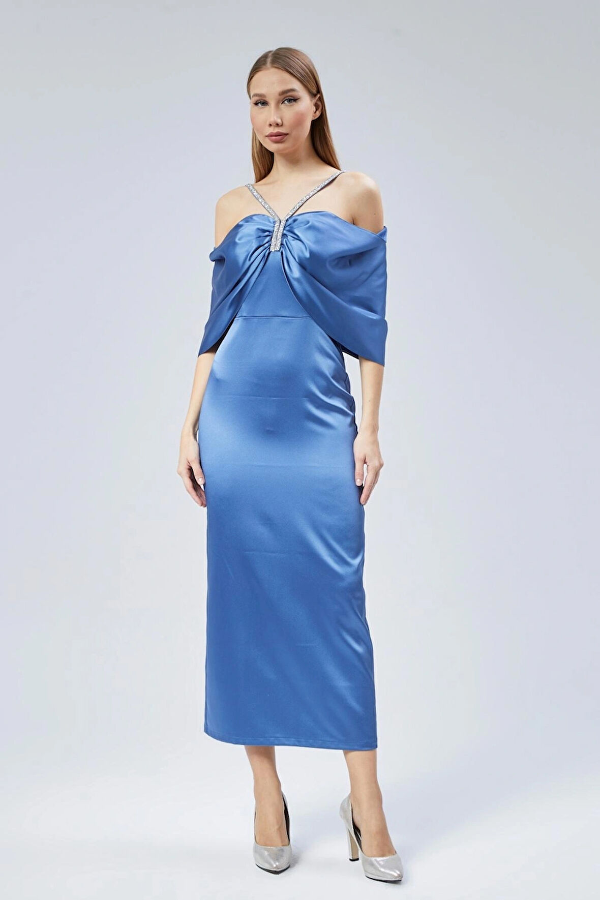 Kadın Abiye Ve Mezuniyet Elbise Taş Detaylı Saten Kelebek Abiye Elbise