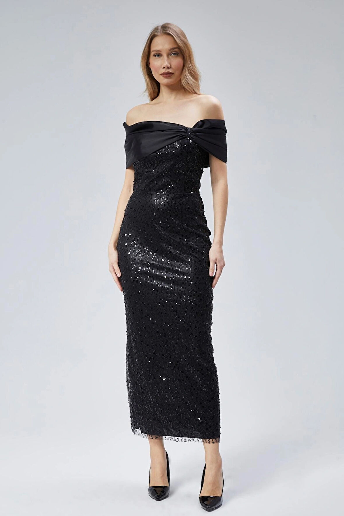  Kadın Abiye Ve Mezuniyet Elbise Yaka Detaylı Kalem Abiye Elbise