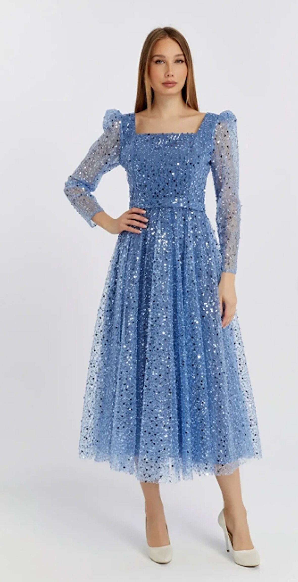  Kadın Kare Yaka Tül Kumaş Üzerine Inci Boncuklu Tül Şık Ve Zarif Abiye Elbise