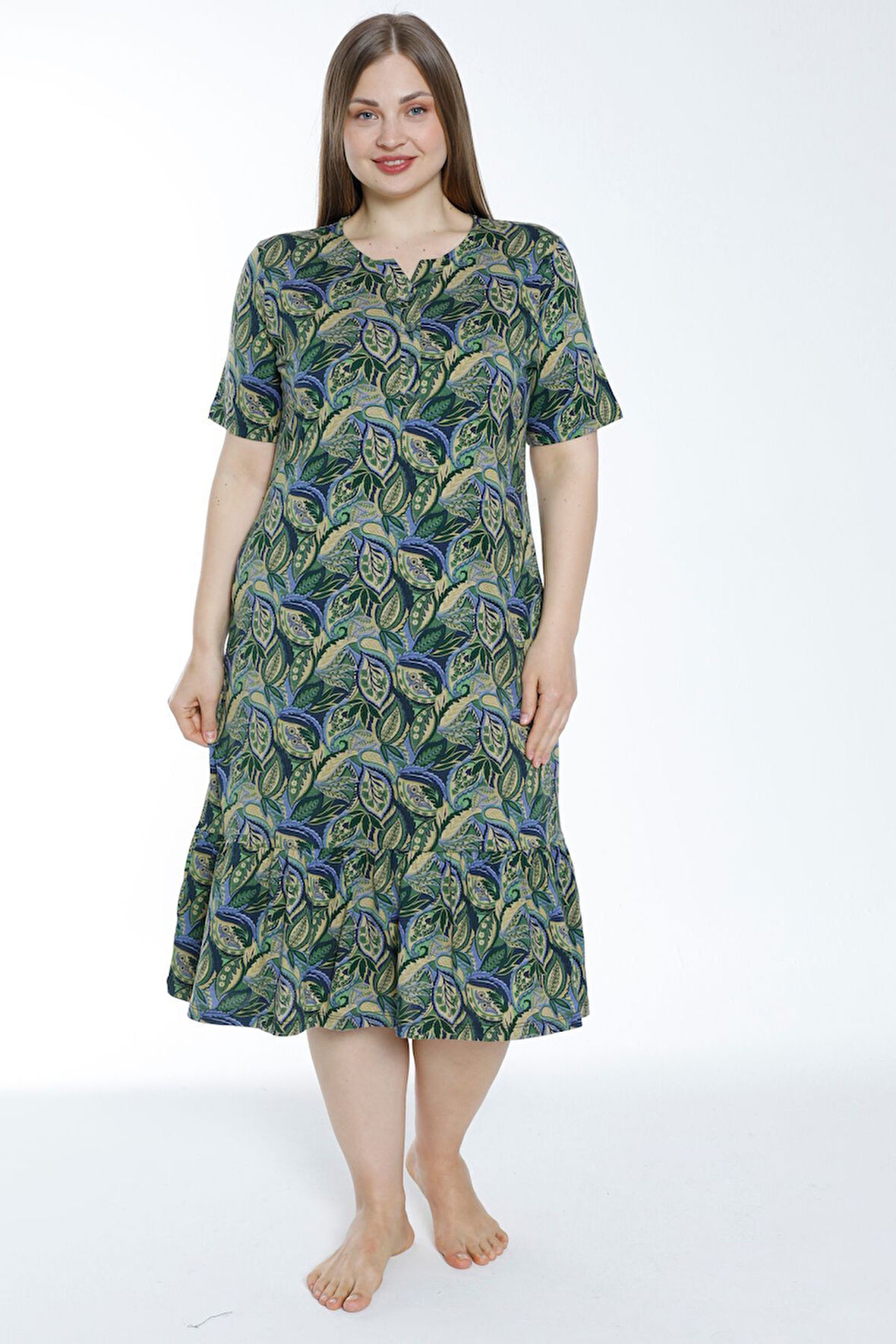 Kadın Büyük Beden Düğmeli Cepli Pamuklu Kısa Kollu Elbise