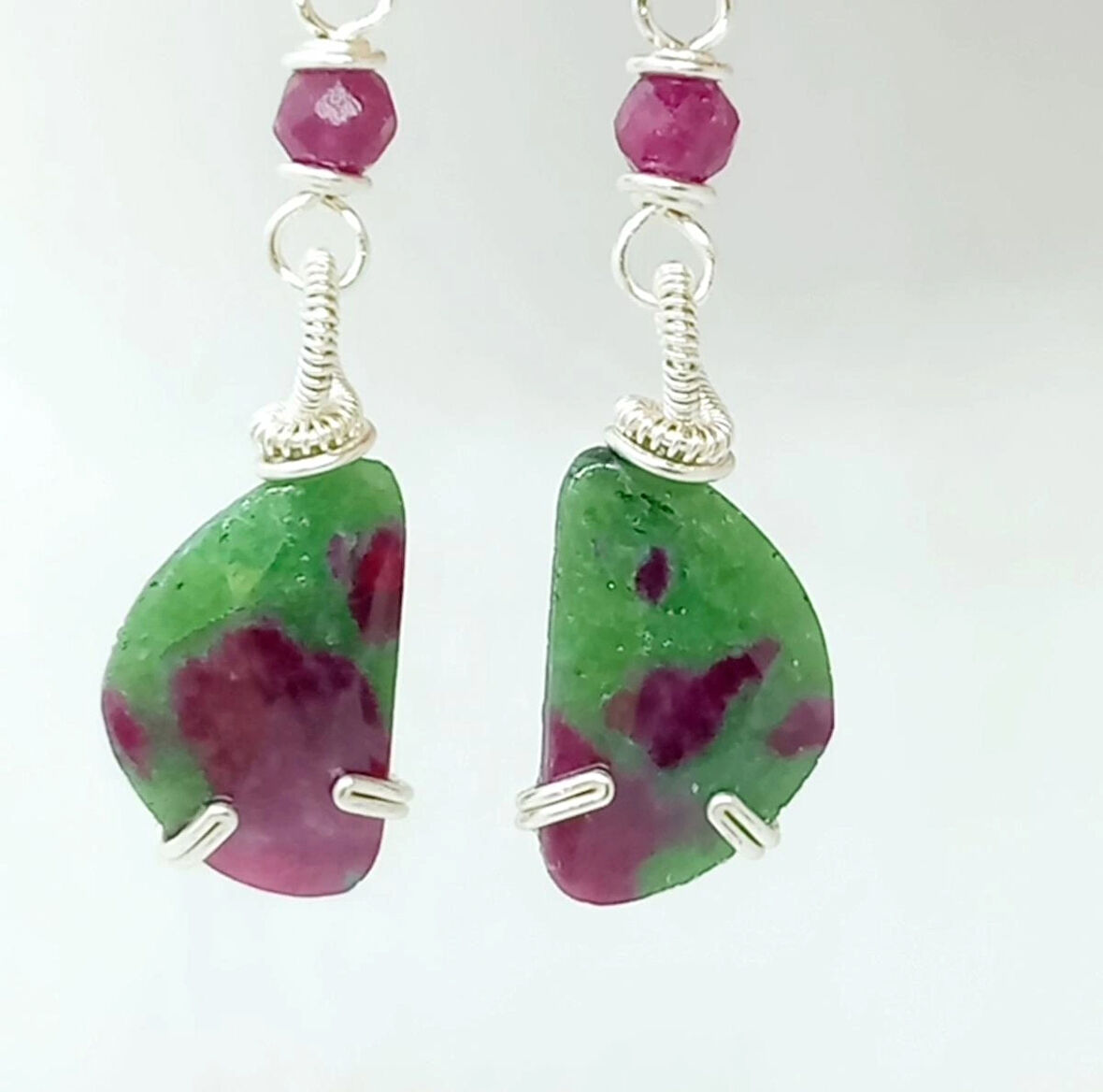 2429 Rubyzeosite el yapımı küpe