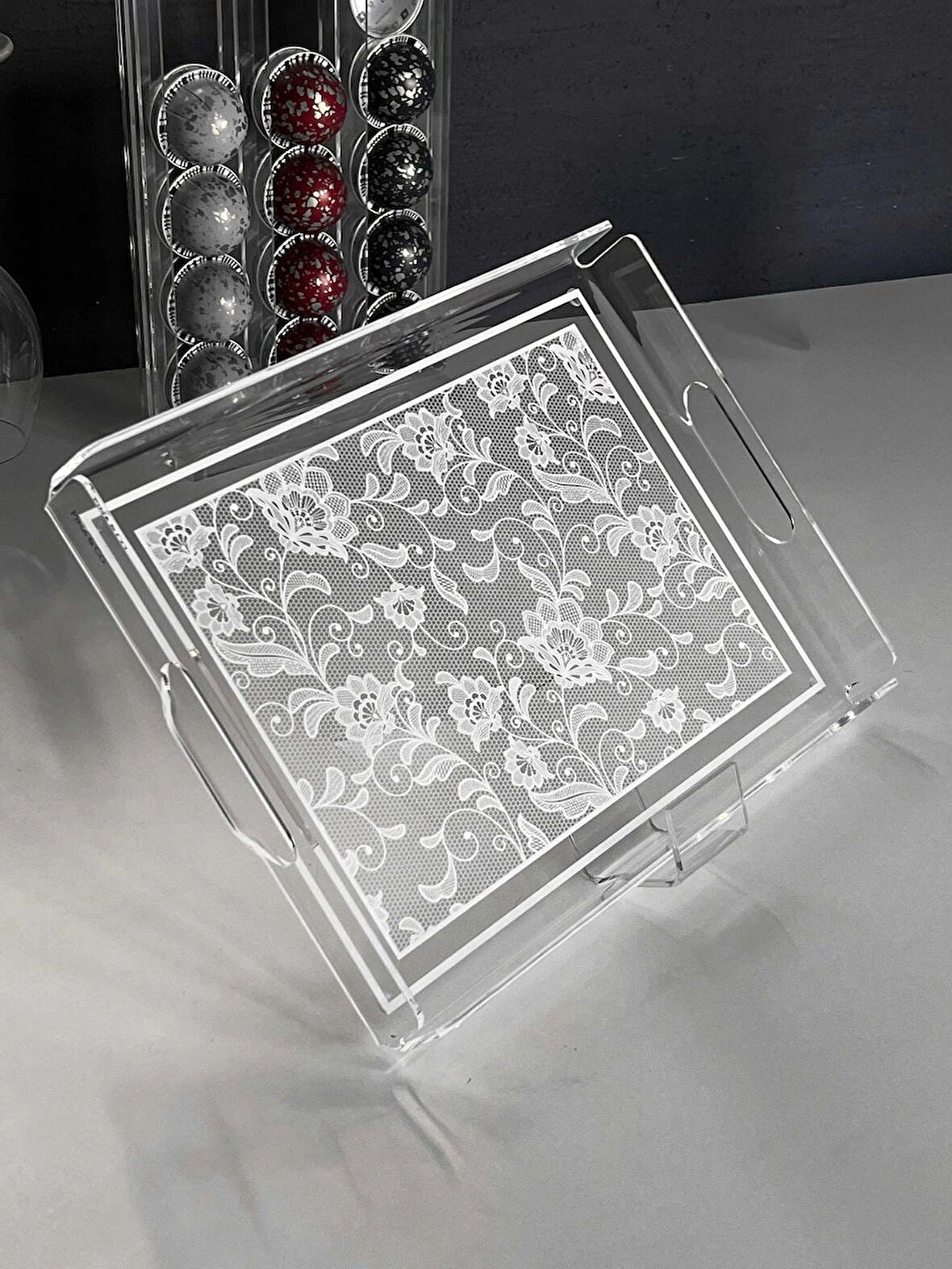 Dantel Karanfil Desenli Pleksi Şeffaf Kahve Çay Sunum Servis Tepsisi 36X26cm