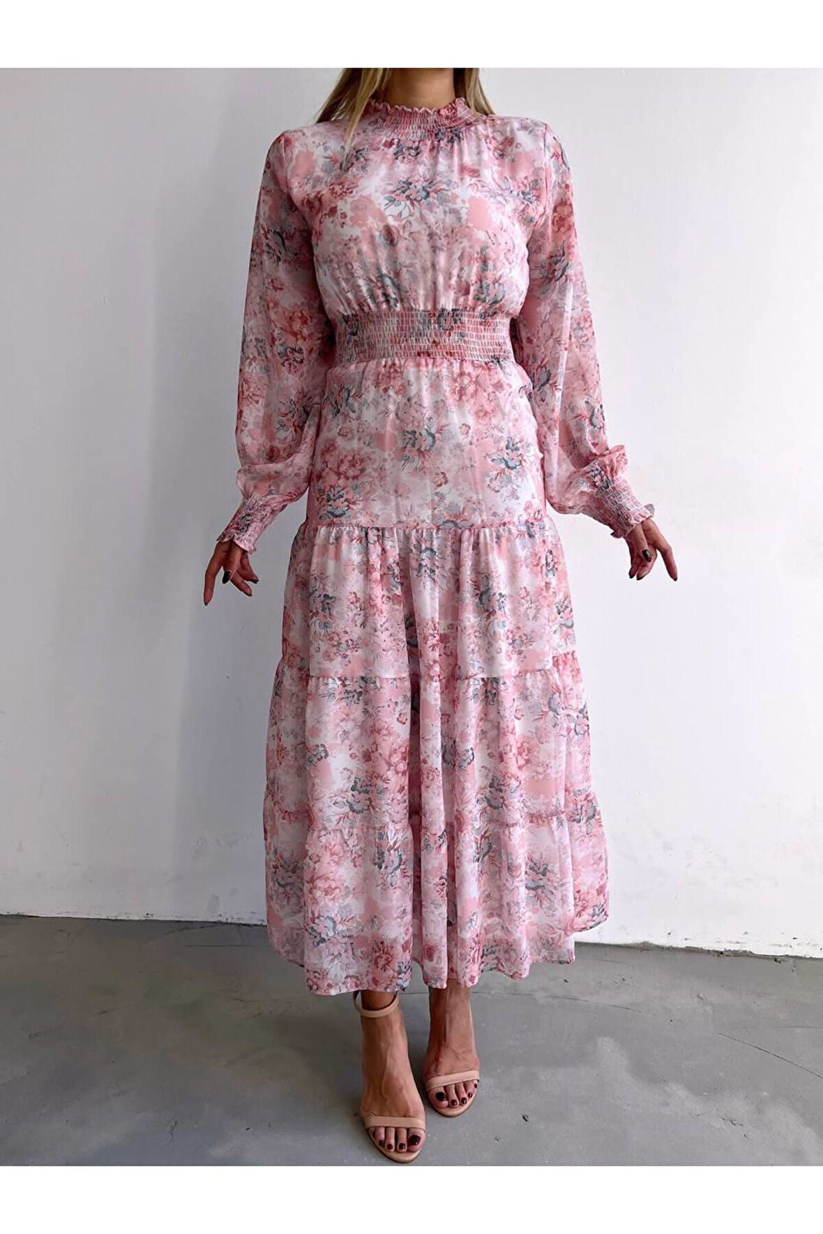 Şifon kumaş gipeli çiçekli elbise