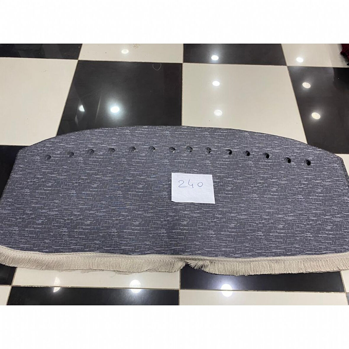 FORD CUSTOM 2018- ÖN GÖĞÜSLÜK-240