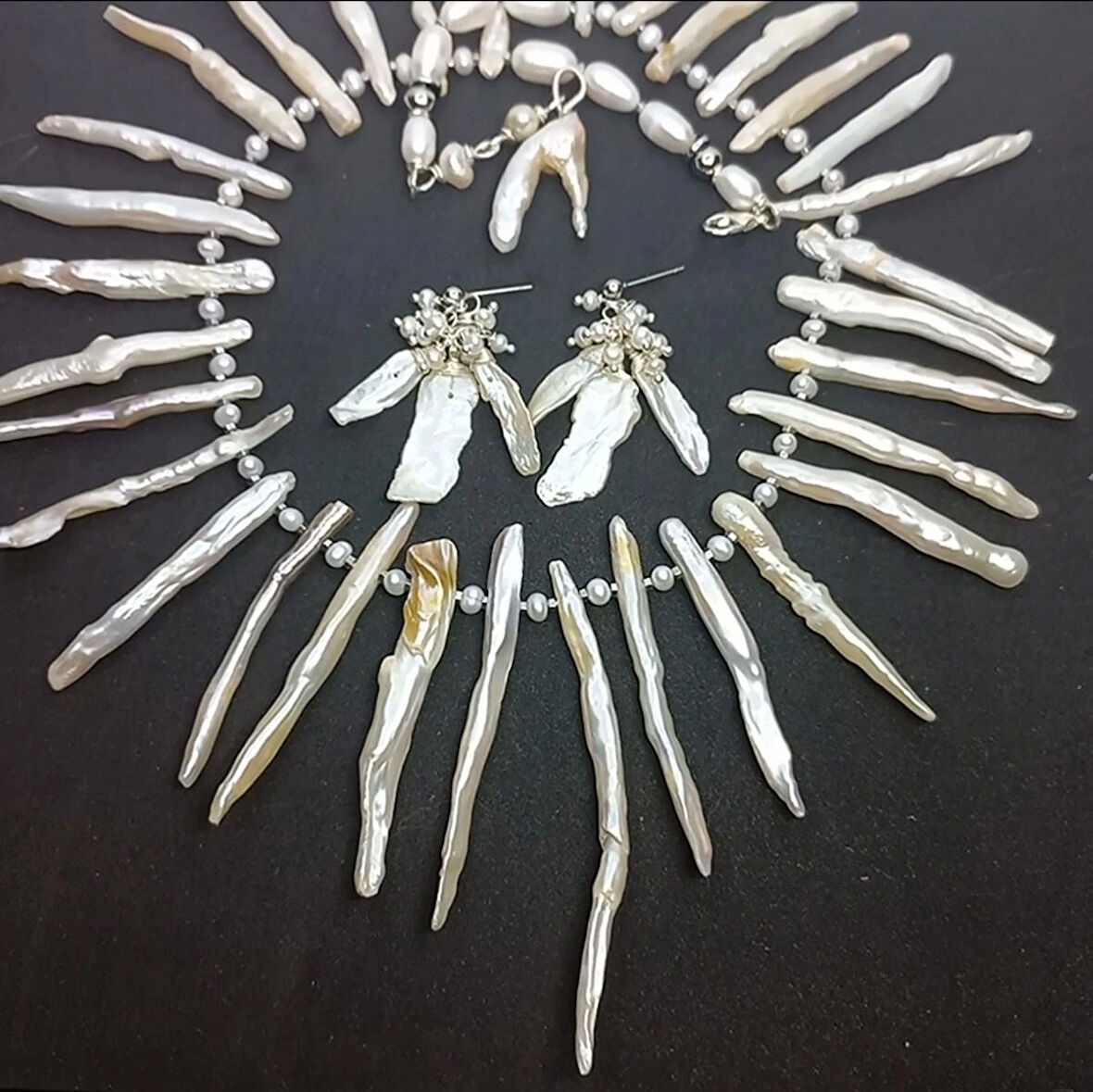 2443 Doğal barok dal İnci Hematit el yapımı kolye