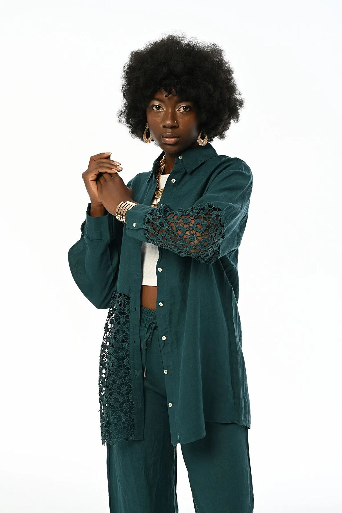 KADIN KOLLARI NAKIŞLI TEK TARAFI FİSTOLU PETROL RENK GÖMLEK