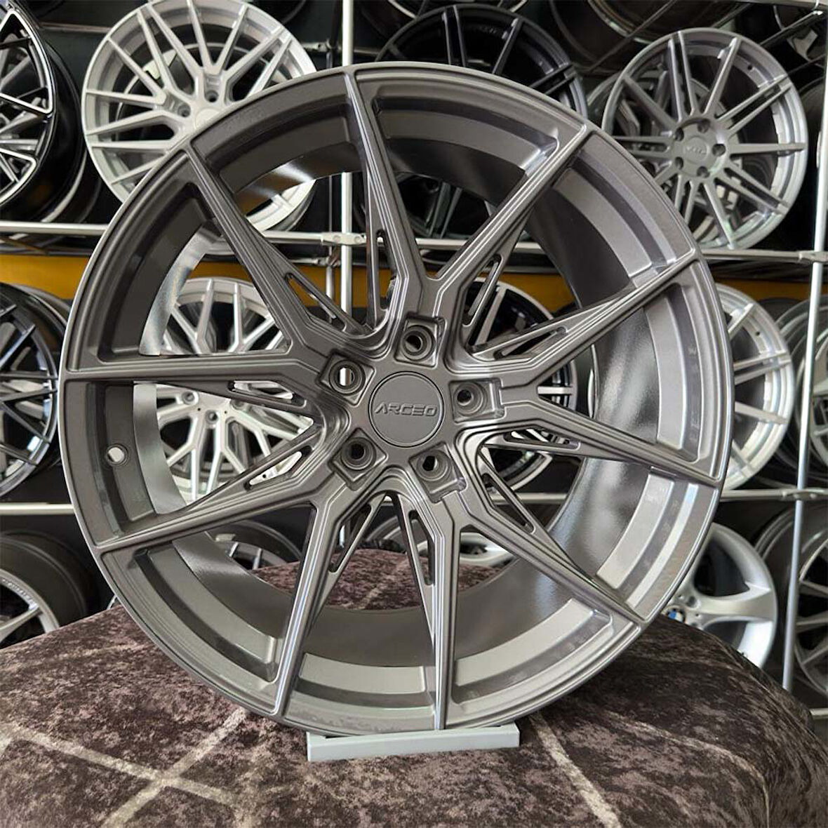 19 inç 5x112 ARCEO MARSEİLLE TİTAN Jant Modeli