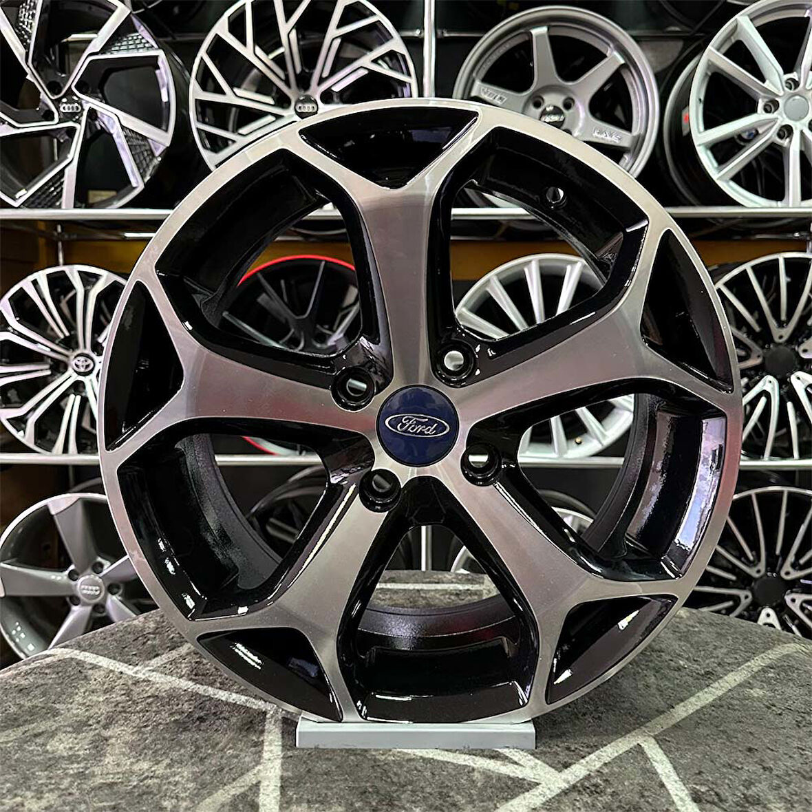 15 inç 5x108 FORD CONNECT FOCUS UYUMLU Jant Modeli Ford