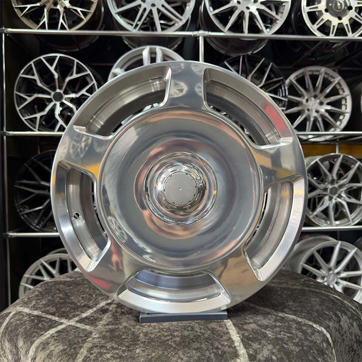 18 inç 5x112 MAYBACH POLİSHED Gümüş Jant Modeli Mercedes
