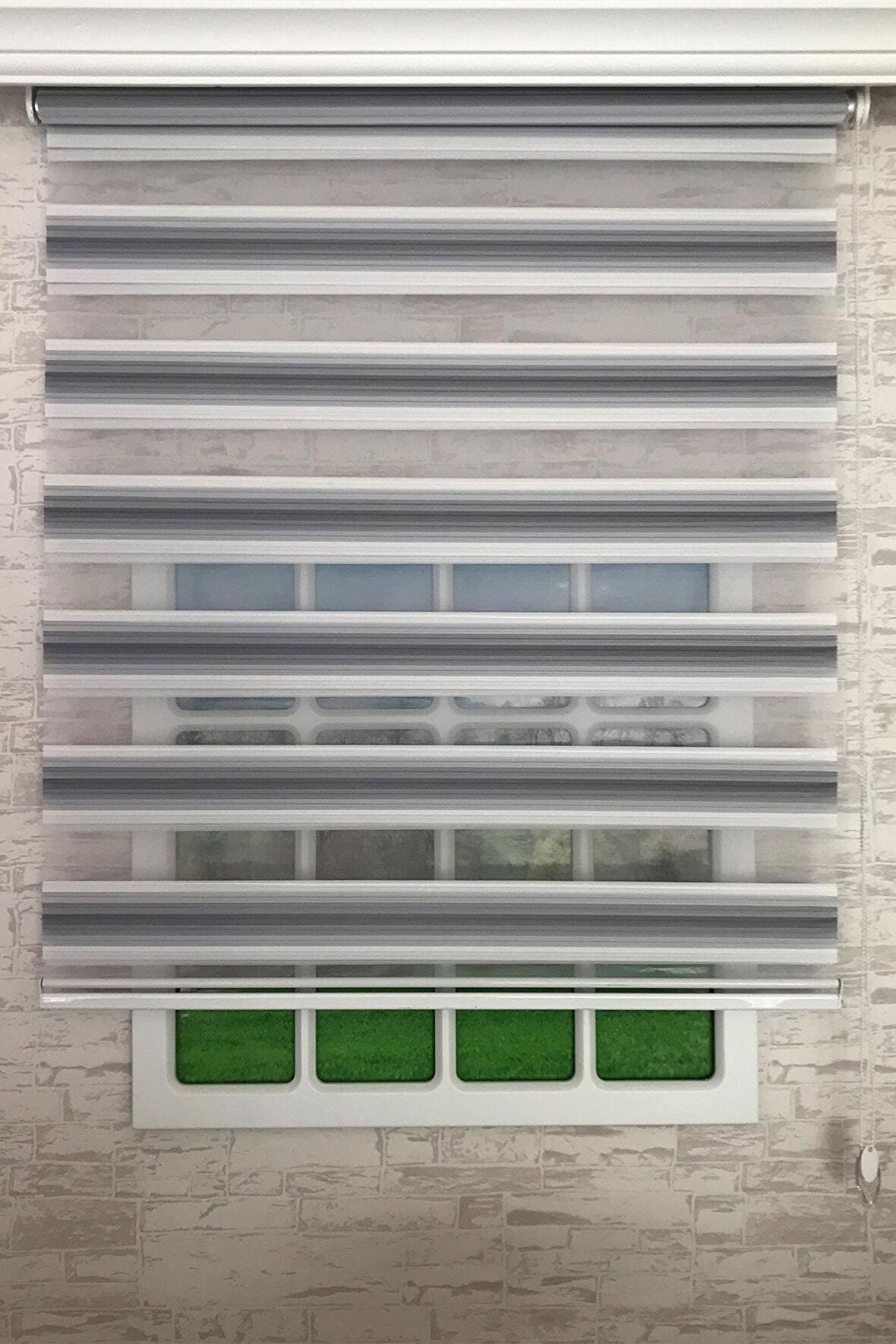 Lüks Gri Geçişli Piliseli Zebra Perde