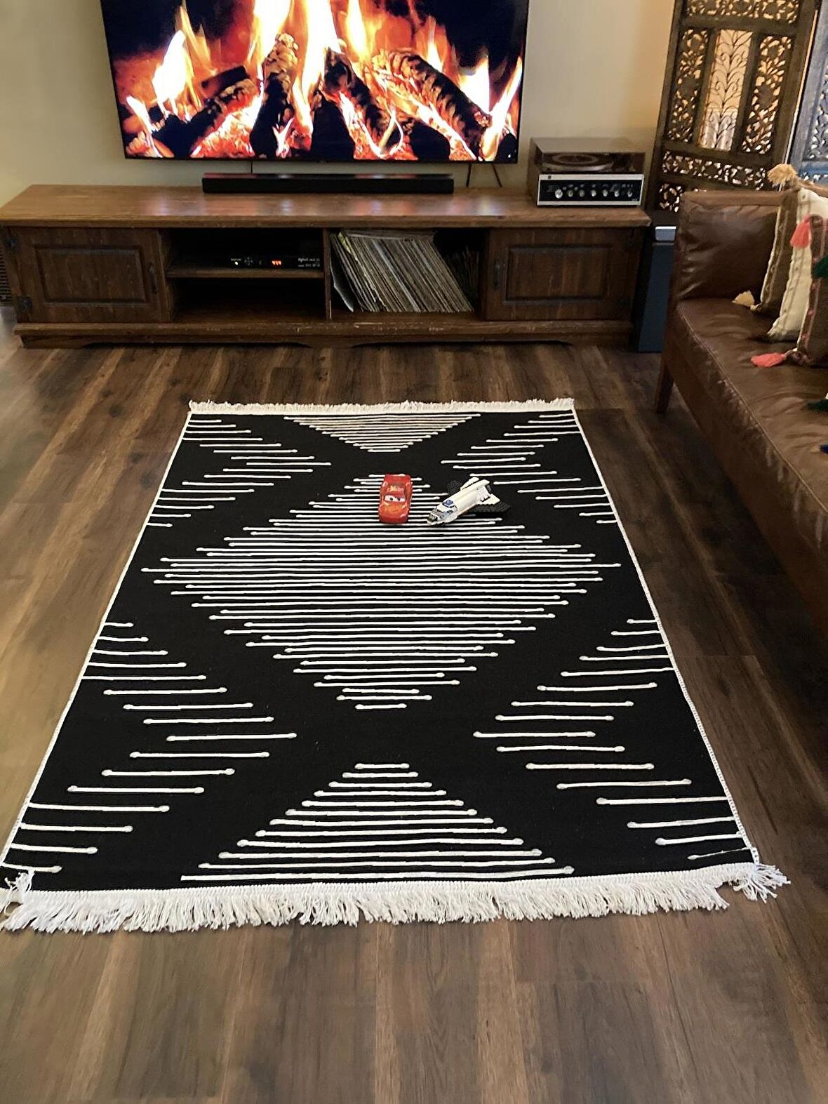 Homiano Yıkanabilir Çift Taraflı Dokuma Kilim Bahar 15 Siyah 80*300