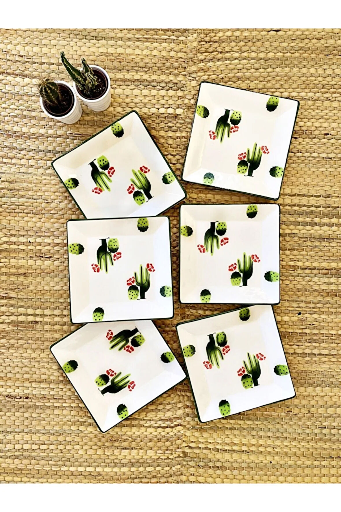 6' Lı Pasta Tabağı Kaktüs Desen El Dekoru