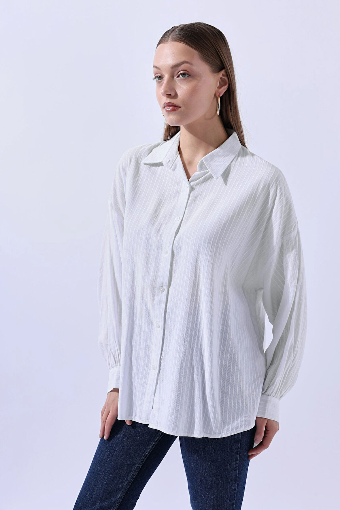 Beyaz - Çizgili Uzun Kol Gömlek