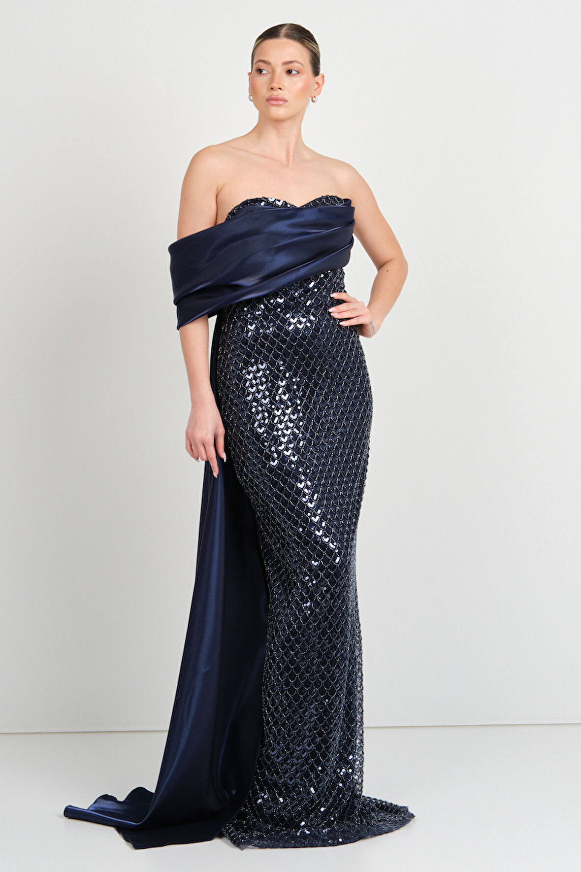 Renk Kadın Straplez Pul ve Taş Desenli Balık Form Abiye Elbise 5276 Lacivert